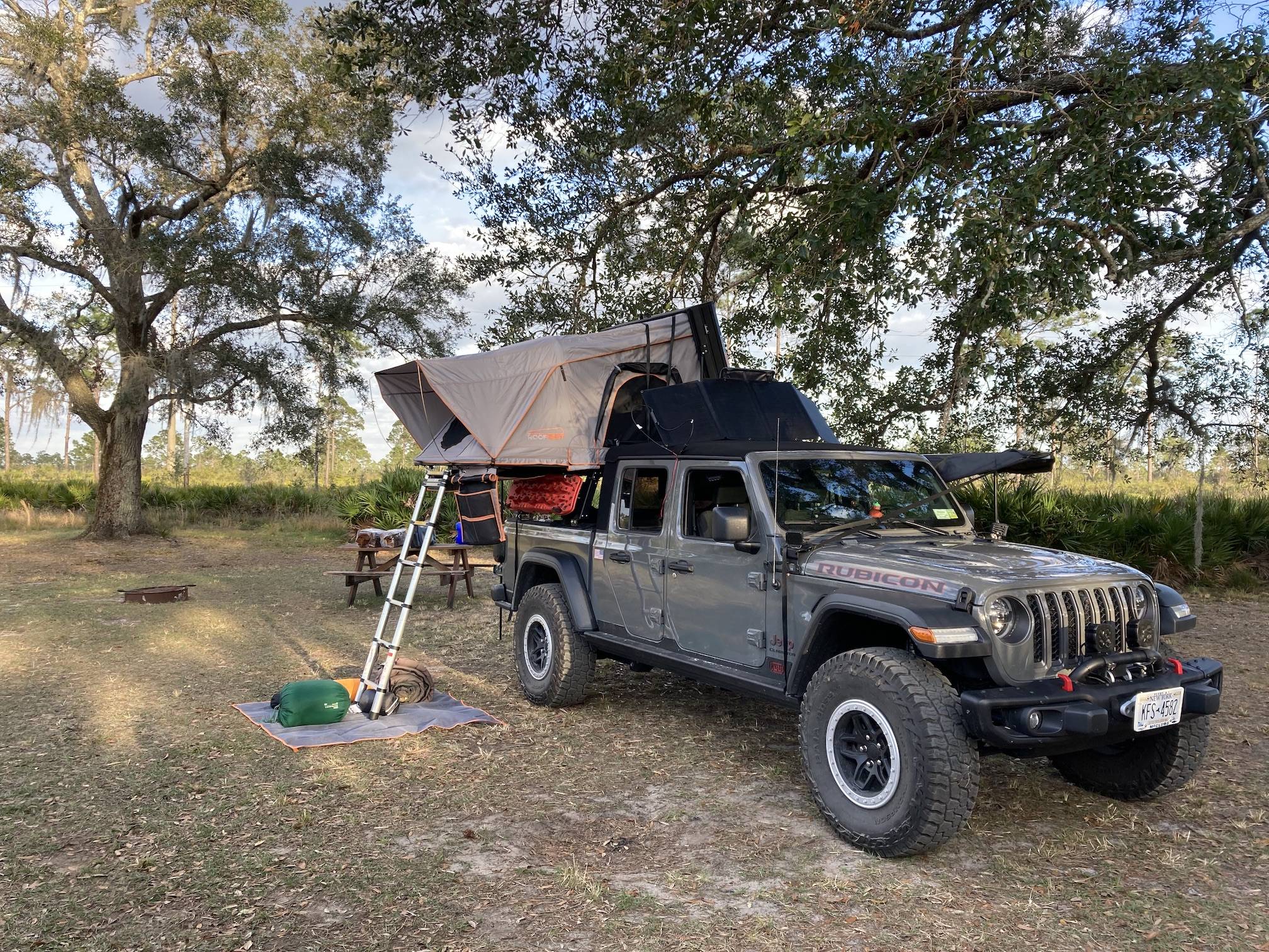 Jeep Gladiator Having it all - JTRD sun buggy, trail rig and overlander IMG_3509