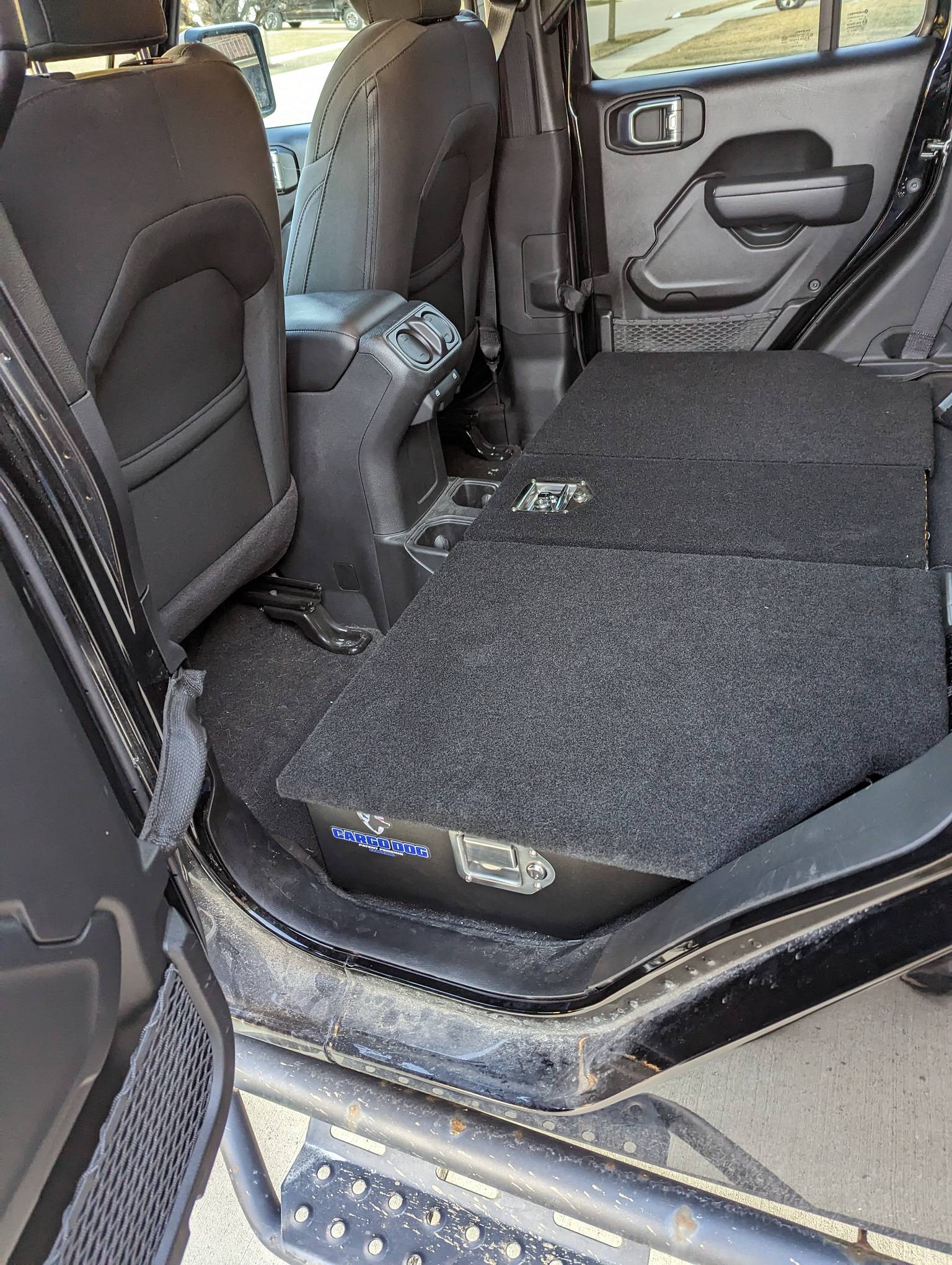 Jeep Gladiator Back seats begone! PXL_20230319_230054909