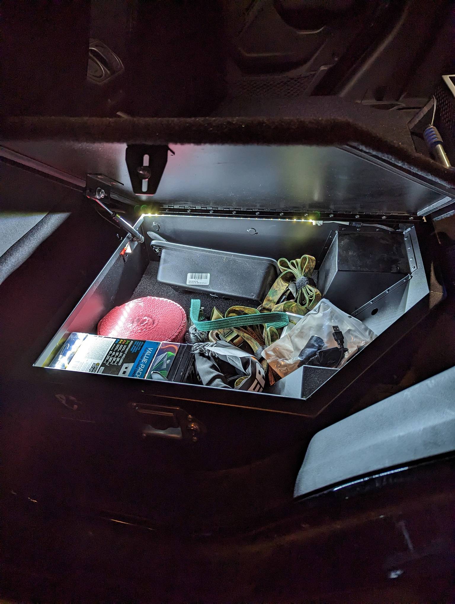 Jeep Gladiator Back seats begone! PXL_20230320_001520310