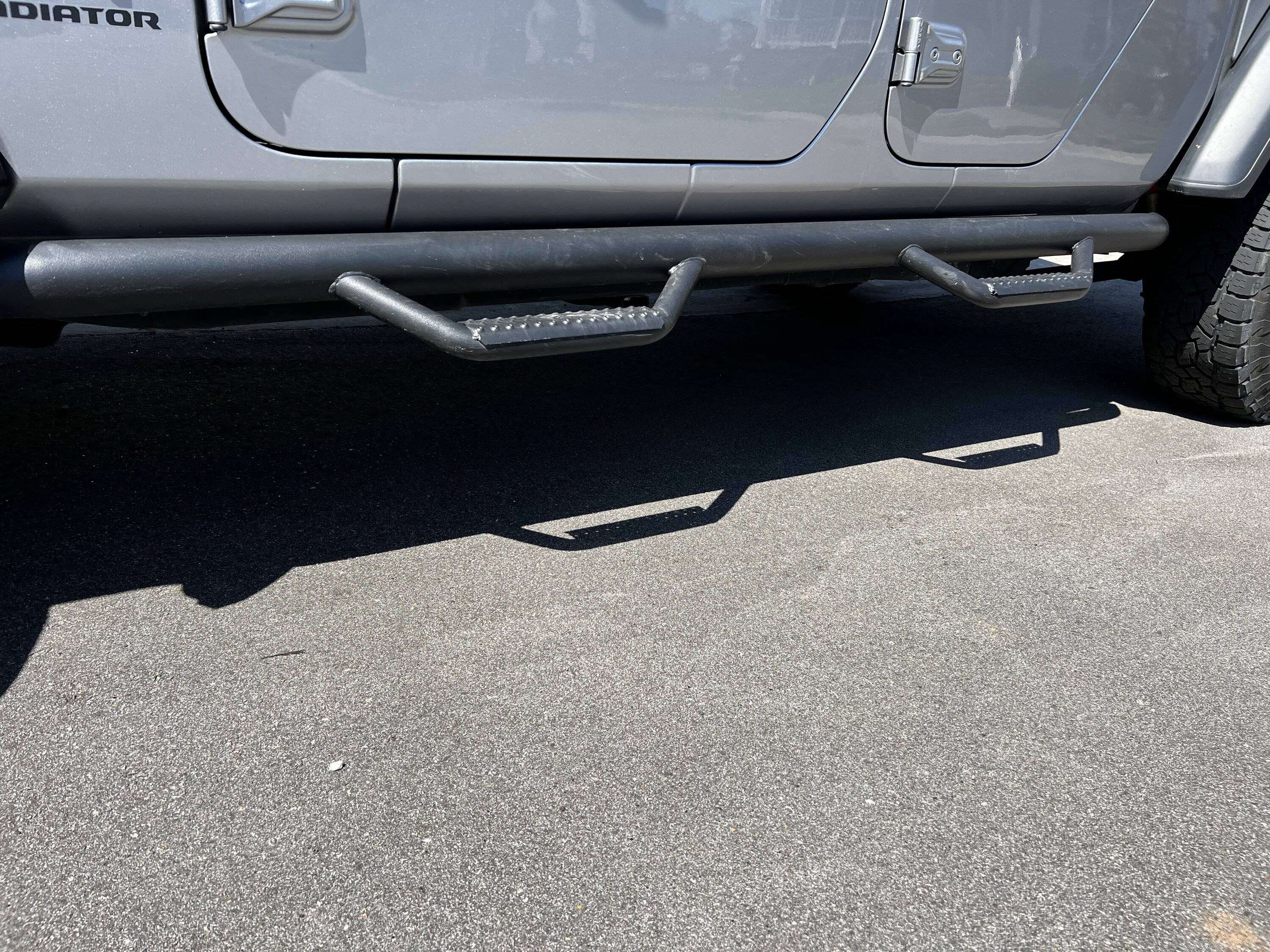 Jeep Gladiator I grouped 3 items together.  Selling a bunch of Gladiator Mods/Parts... IMG_7836.JPG