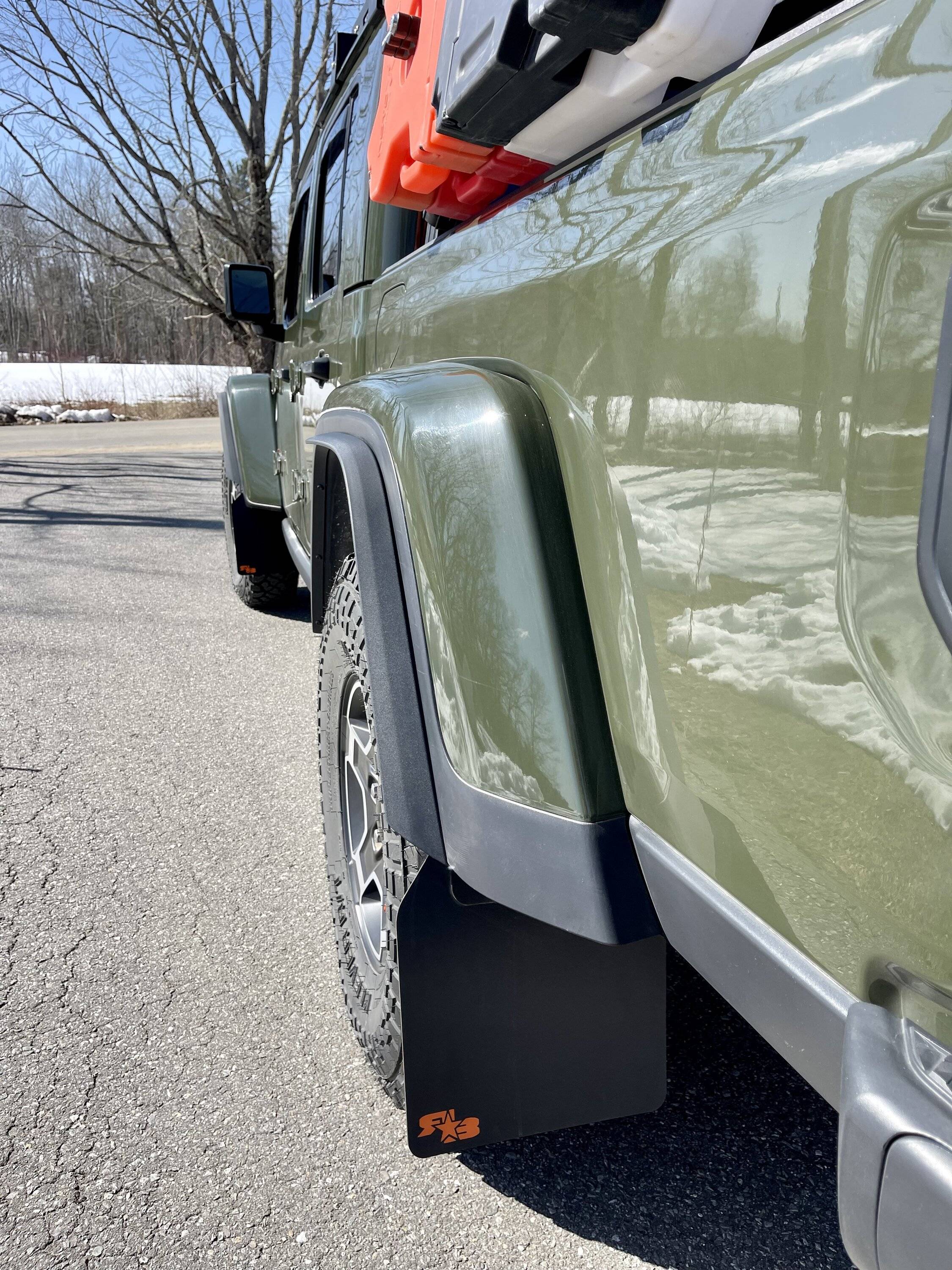 Jeep Gladiator Xtreme Recon Fender Extension Instsalled 267934DE-8A95-4FBA-982B-DAD4AA8ED895