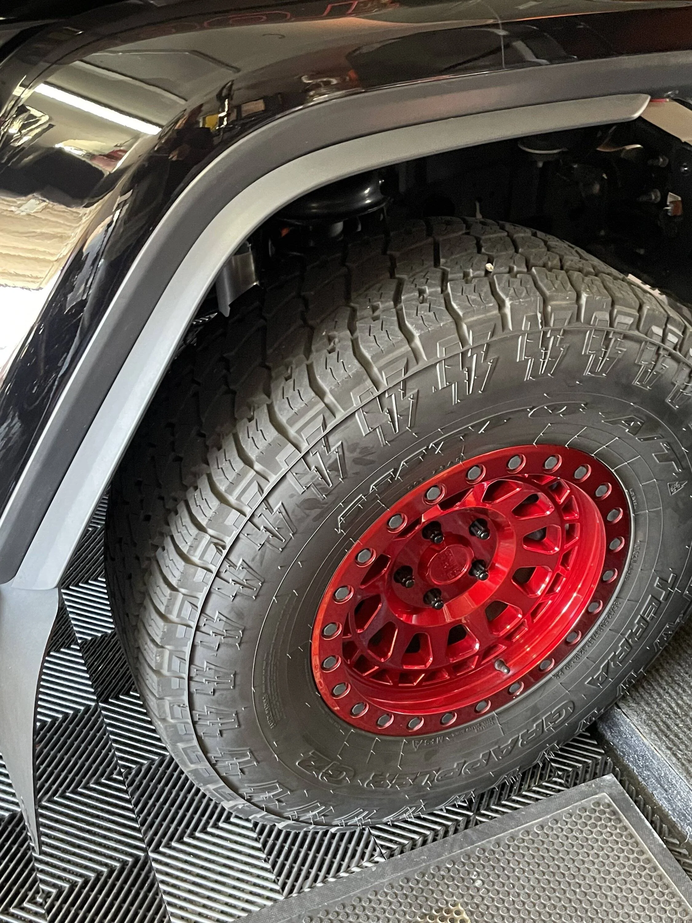 Jeep Gladiator Xtreme Recon Fender Extension Instsalled IMG_5615[2]