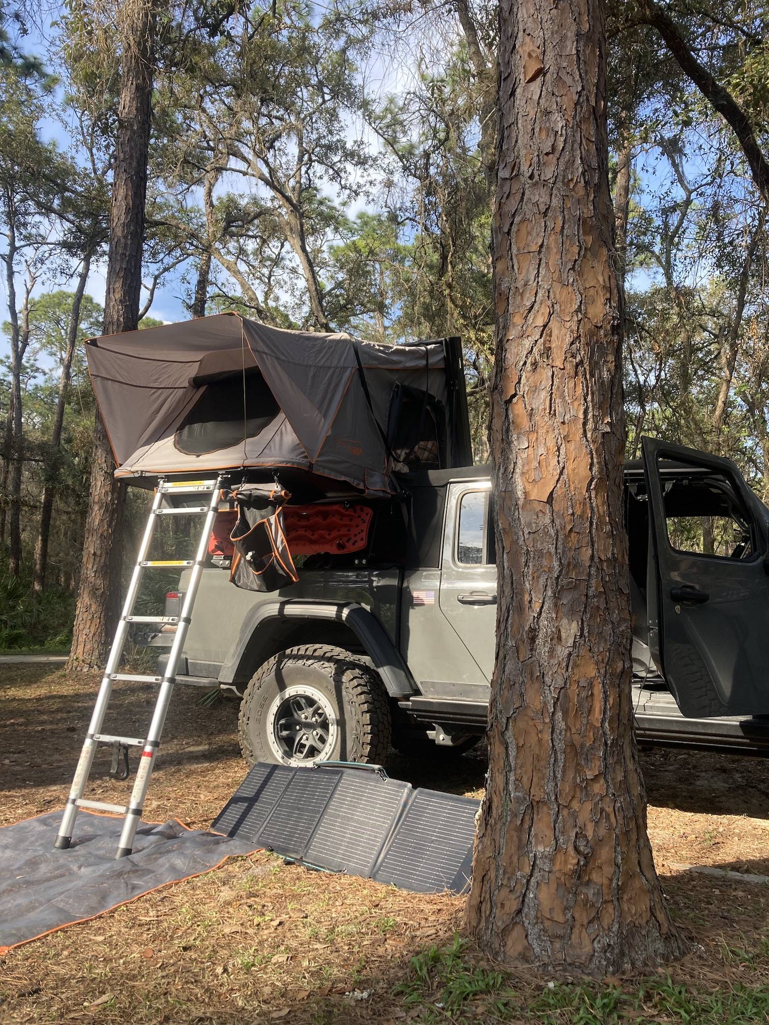 Jeep Gladiator Having it all - JTRD sun buggy, trail rig and overlander IMG_3598