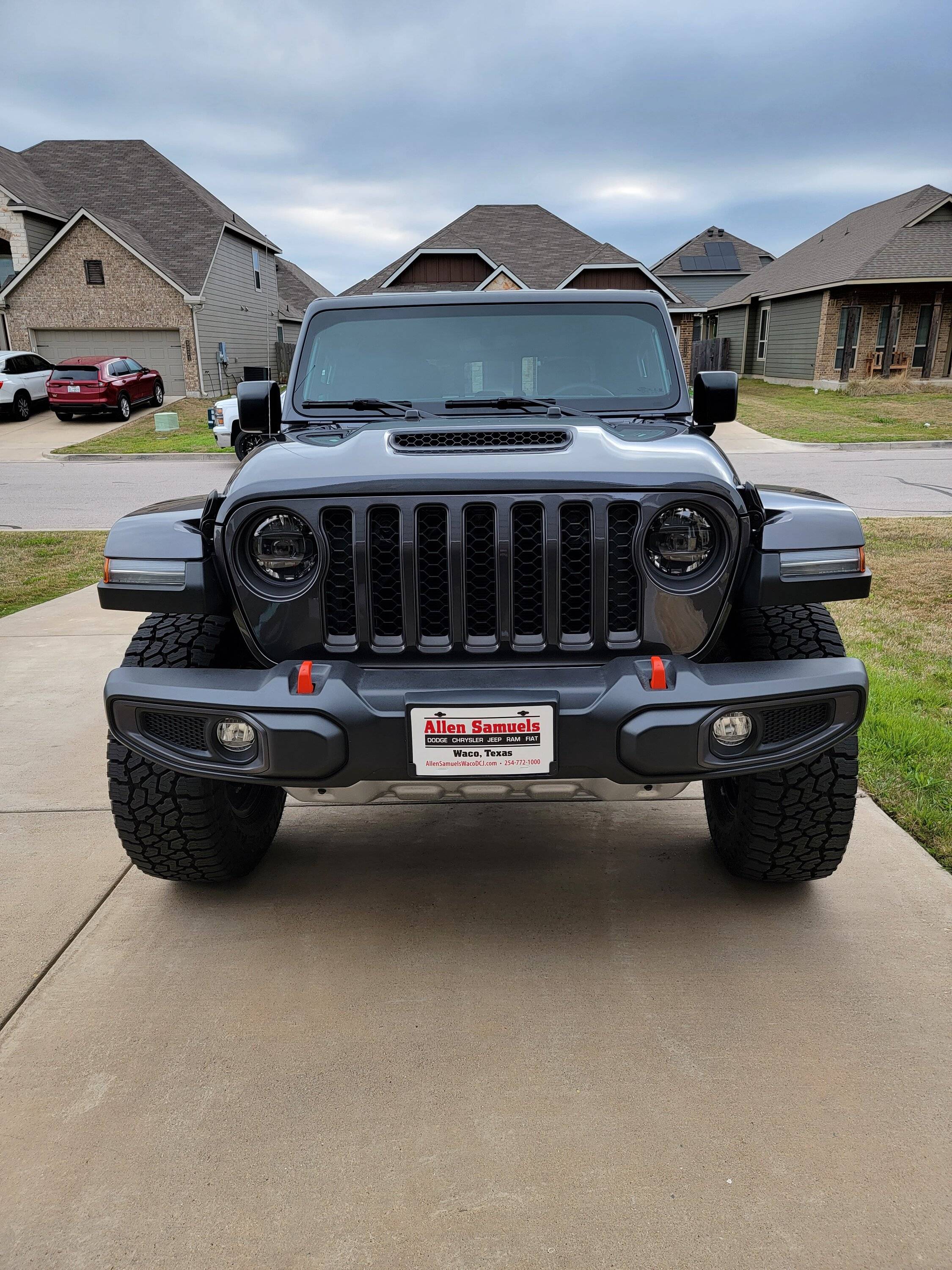 Jeep Gladiator First Jeep in 30 years, is this a good deal? 20230320_173417