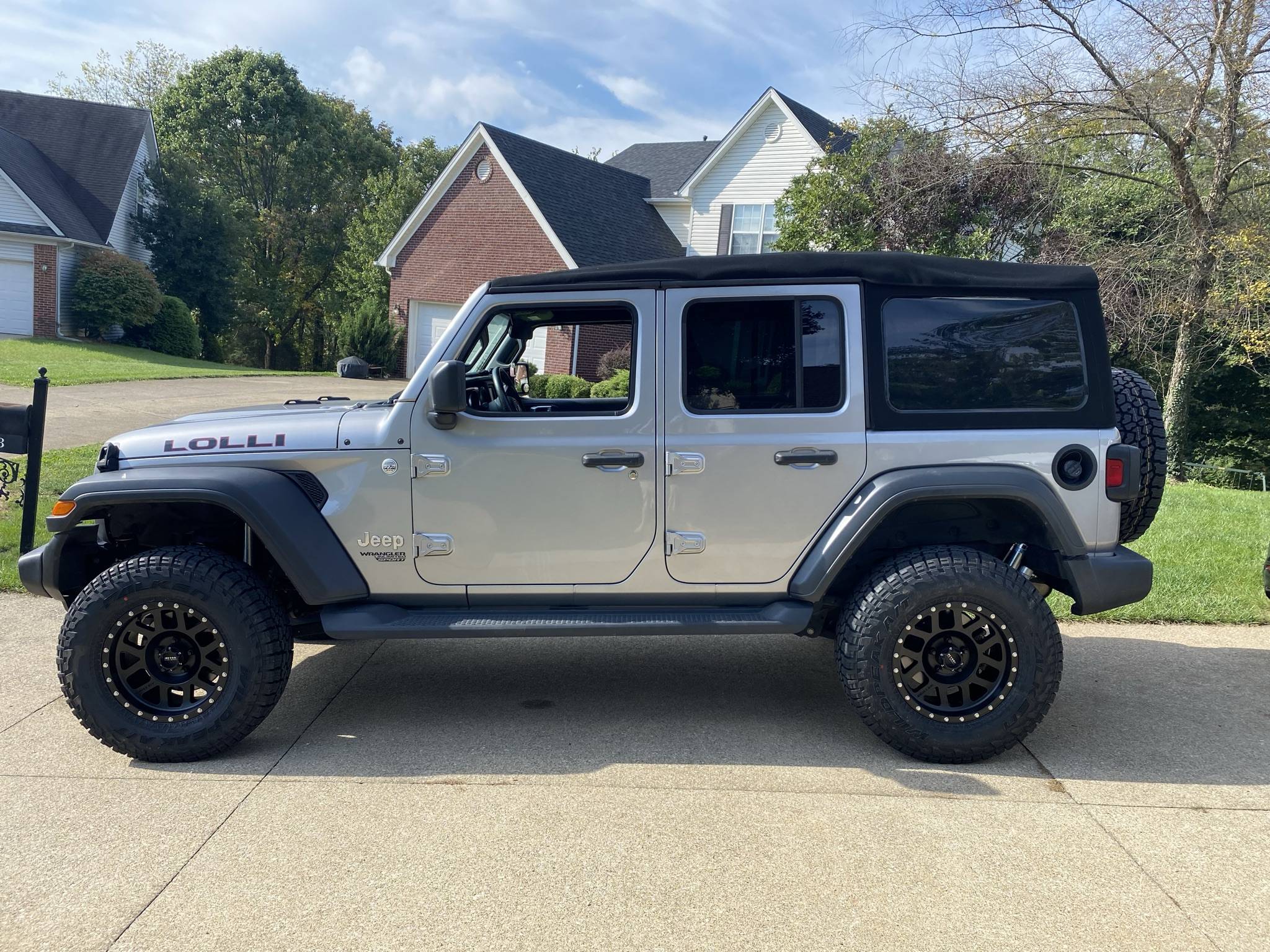 Jeep Gladiator 34 Inch Tires on Stock Sport S? IMG_4859.JPEG