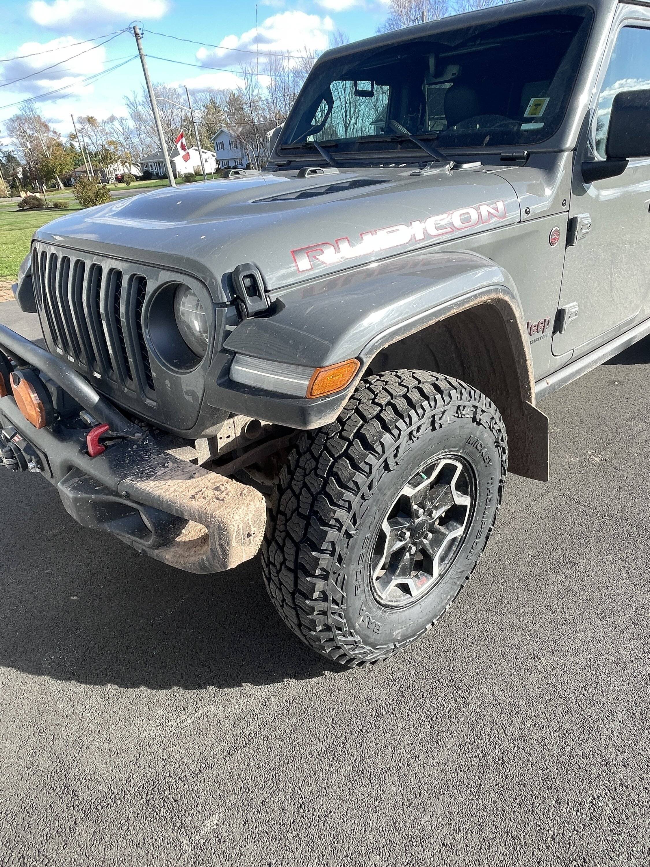 Jeep Gladiator 35” Tire Opinion C5221374-AC76-4664-A4E3-39E94AFEAE25