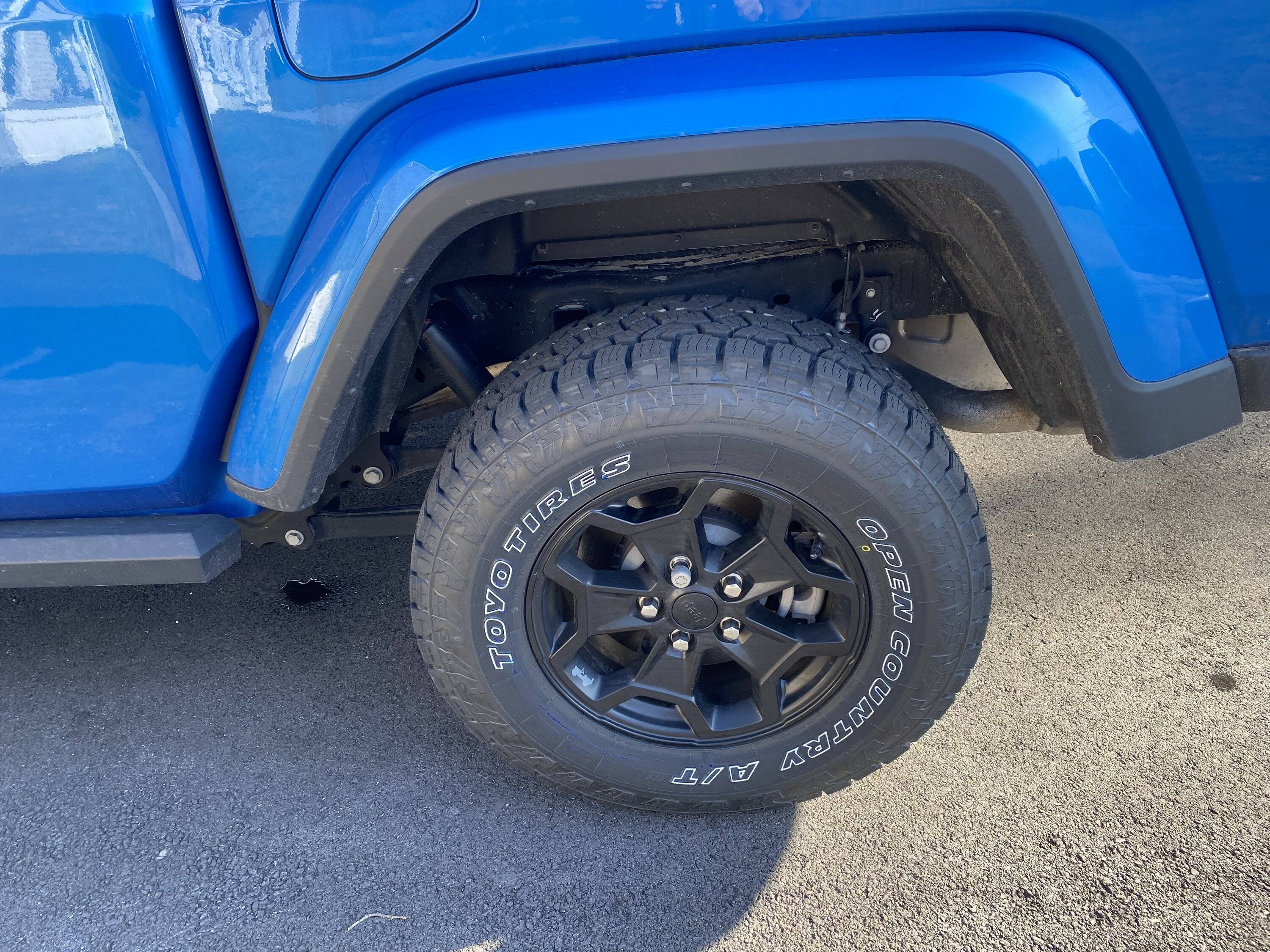 Jeep Gladiator Update on switching from M/T to an A/T results (Toyo Open Country III A/T -- 265/70/17) F837D89D-C9F9-4F96-9799-A42035674568