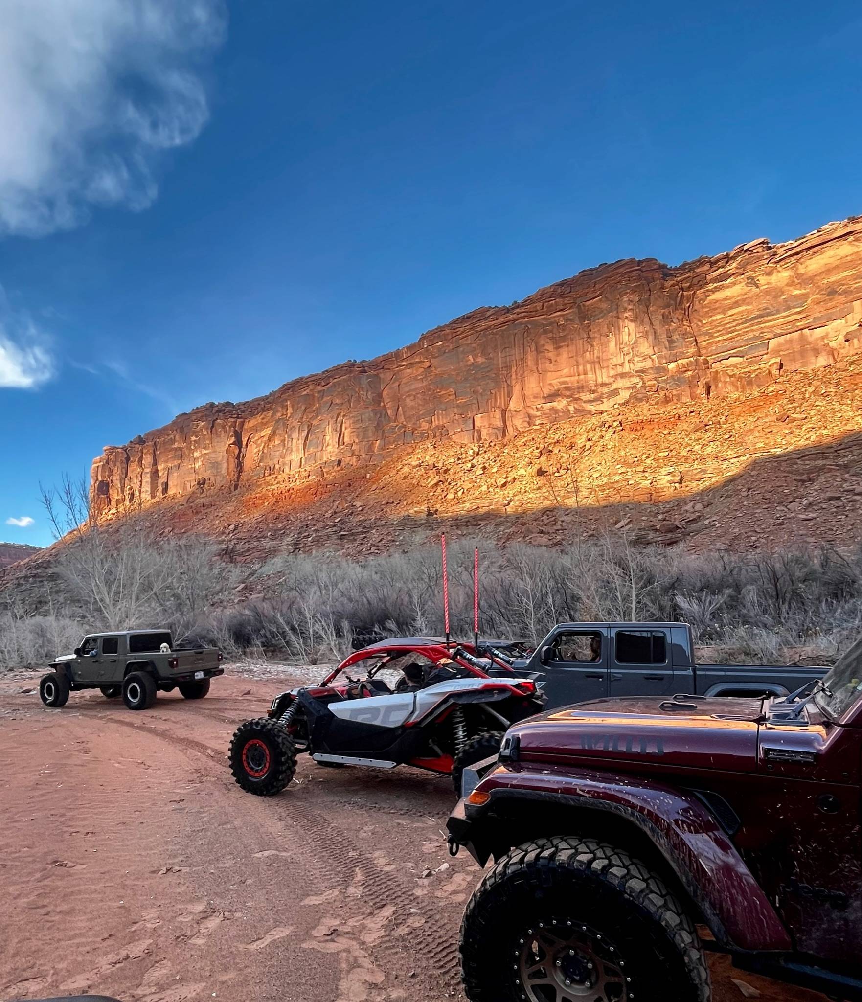 Jeep Gladiator Moab March 2023 trip with friends that have become like family! Tons of pics and video 784DDFE6-8B09-403E-A2BE-0FB57254387D