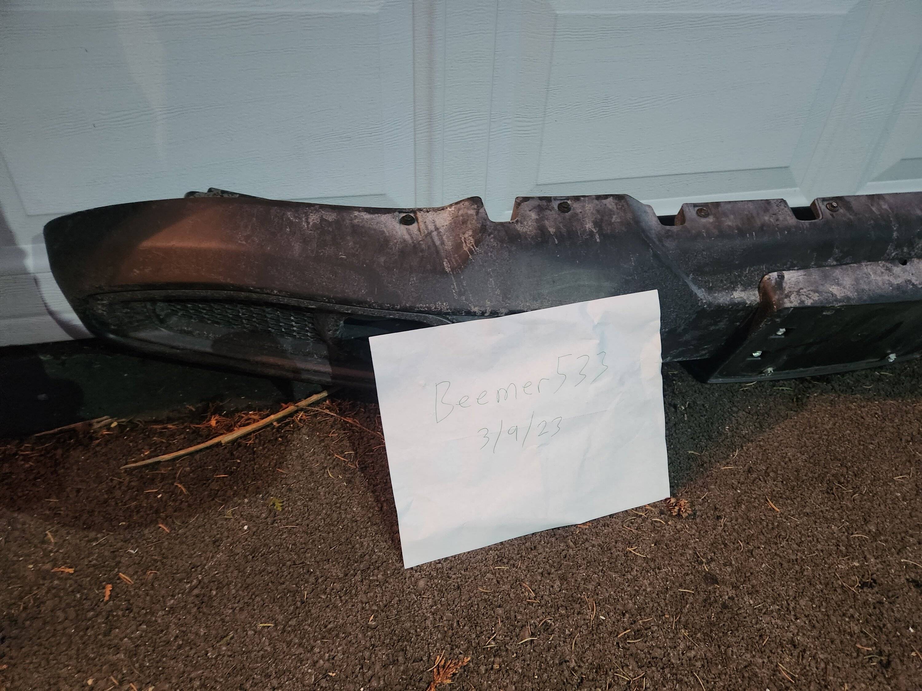 Jeep Gladiator FREE-2021 Mojave plastic bumper 20230321_194512