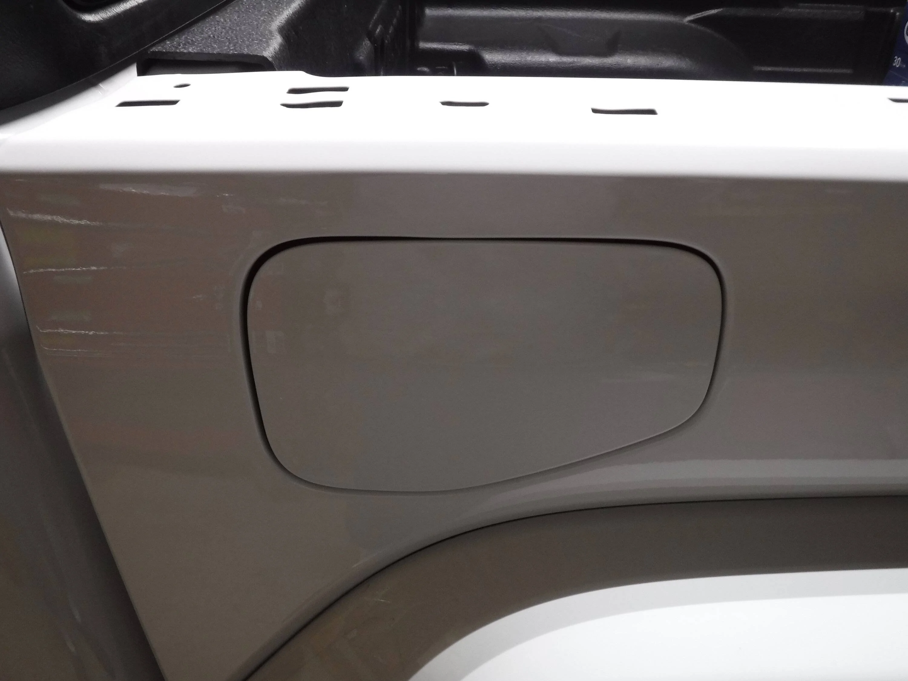 Jeep Gladiator Custom bed dent - need help DSCF4185