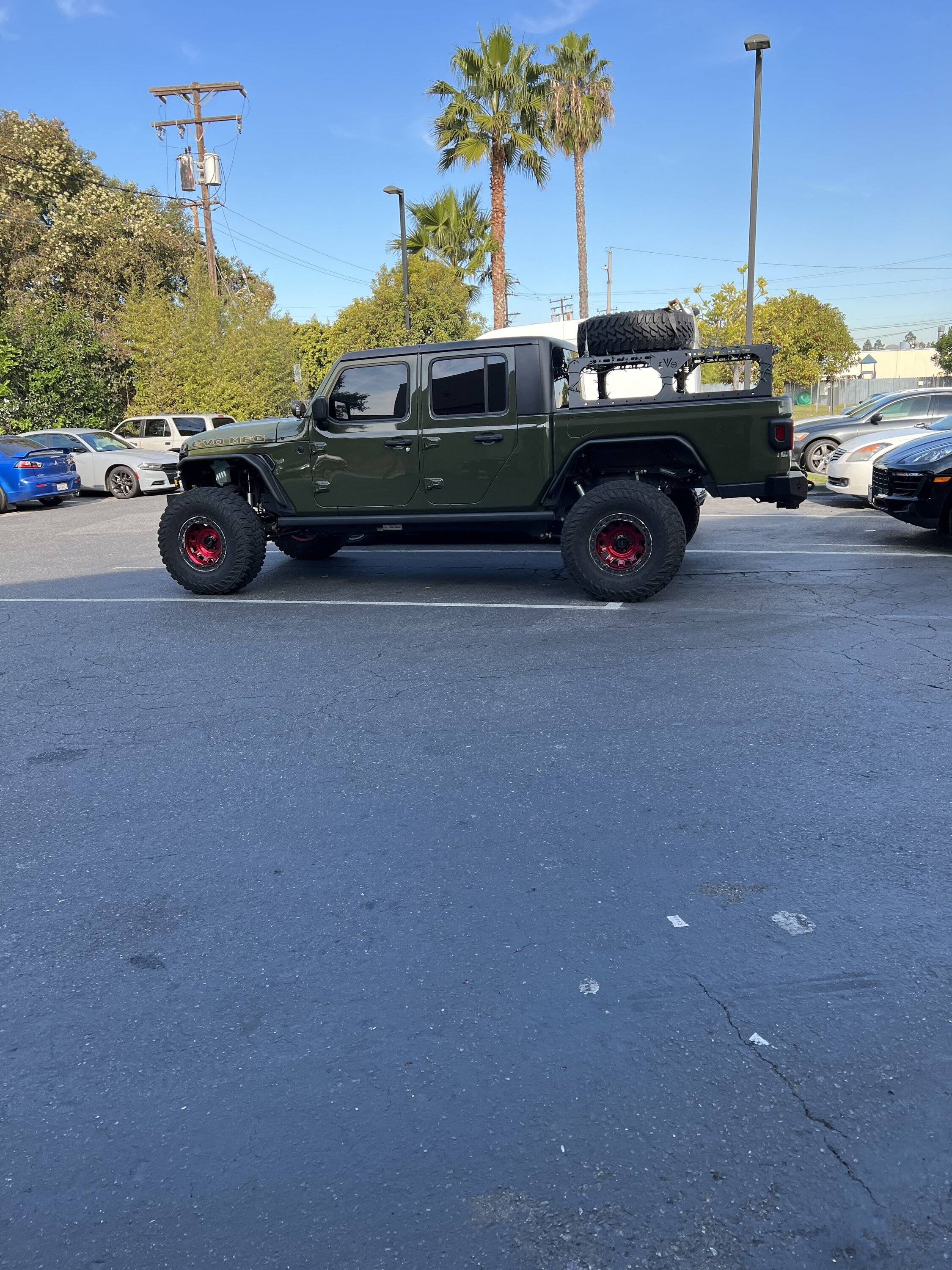 Jeep Gladiator Trade tops 33346B63-49E3-49F5-A279-EF2707361DA7