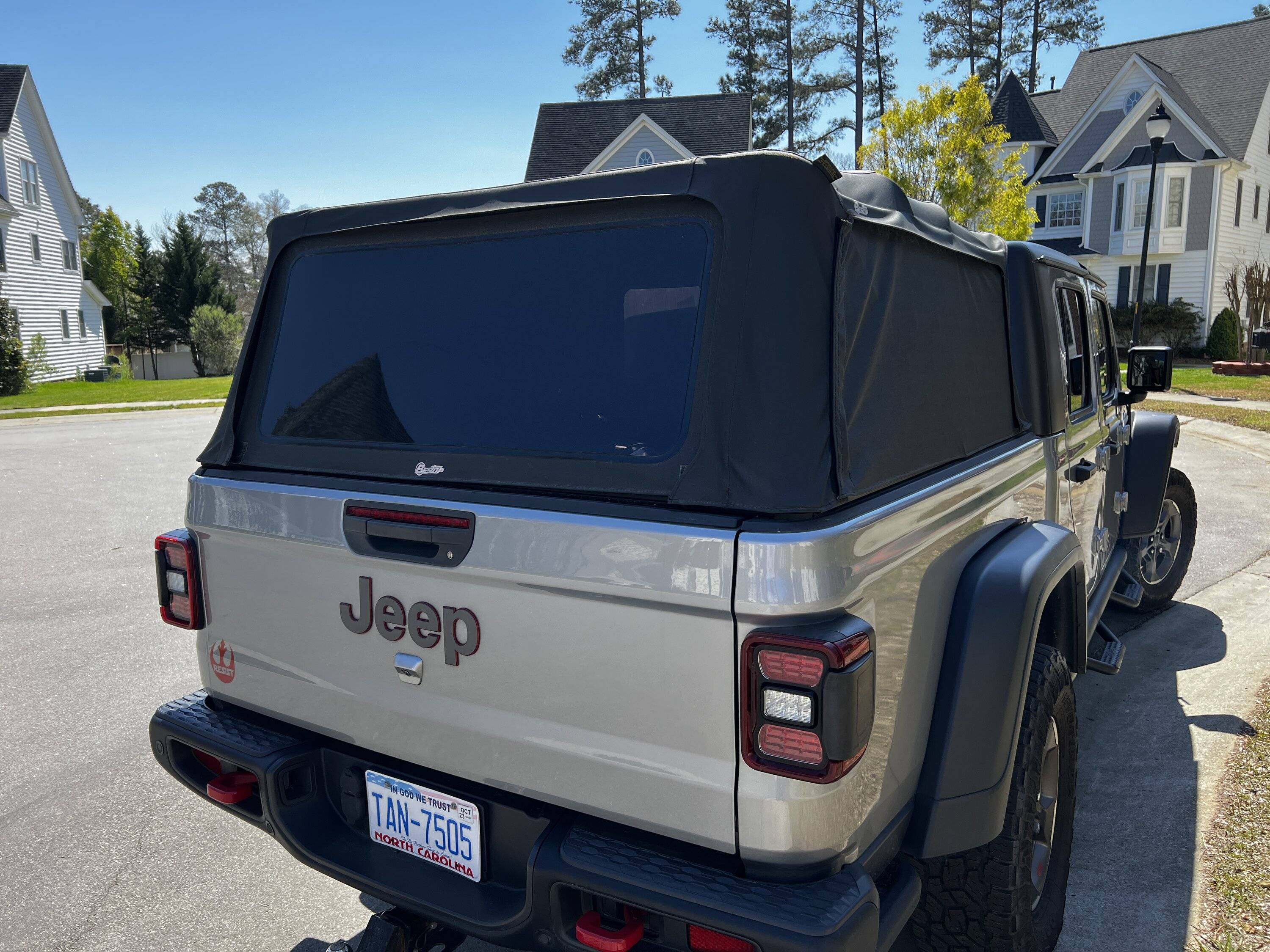 Jeep Gladiator Bestop Supertop for Truck 2 for Jeep Gladiator JT - $400 IMG_7837.JPG