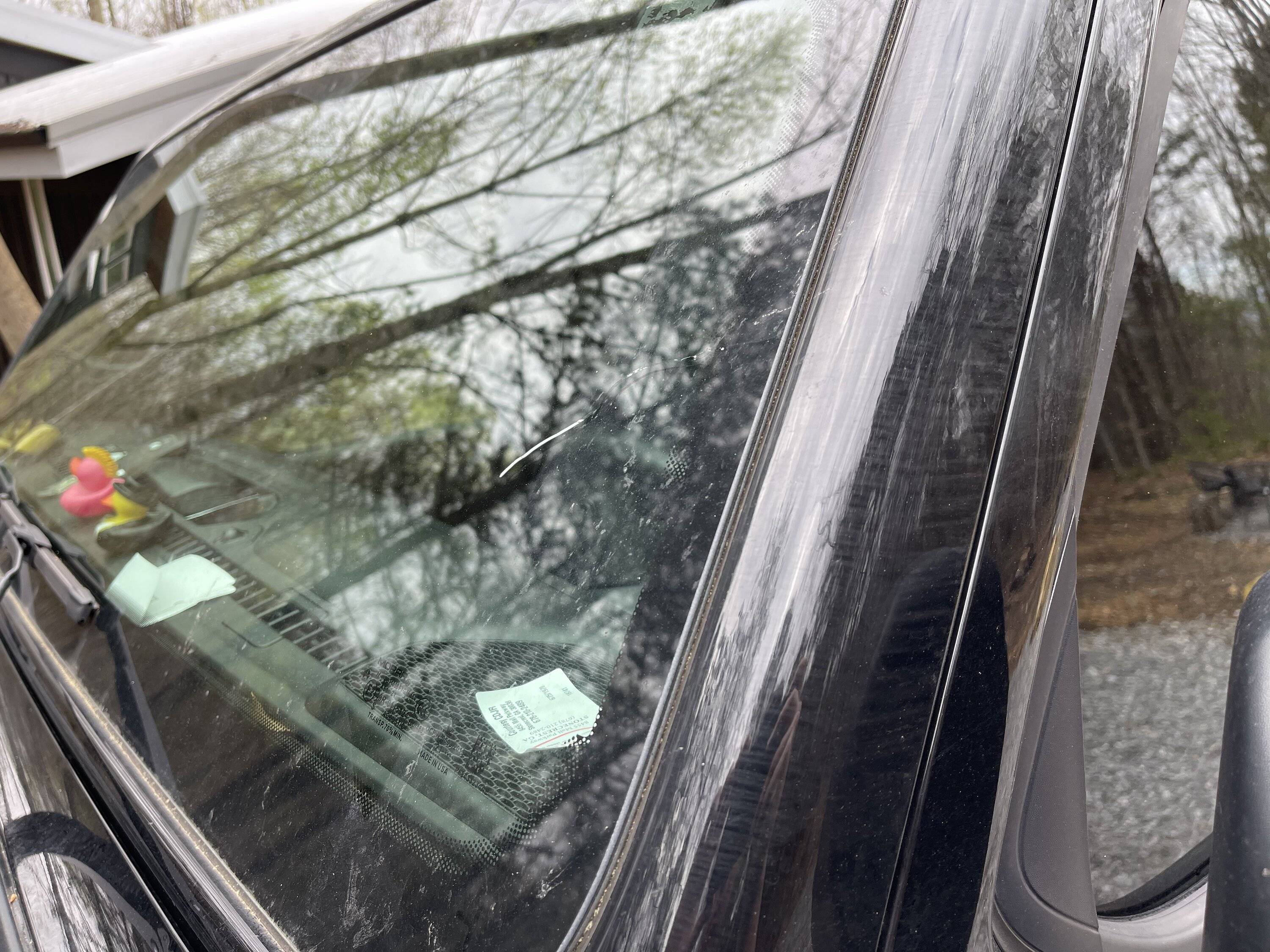 Jeep Gladiator Expanding crack on windshield. Options? 09195A99-E4BD-449C-ABD0-8DCDA77C5288