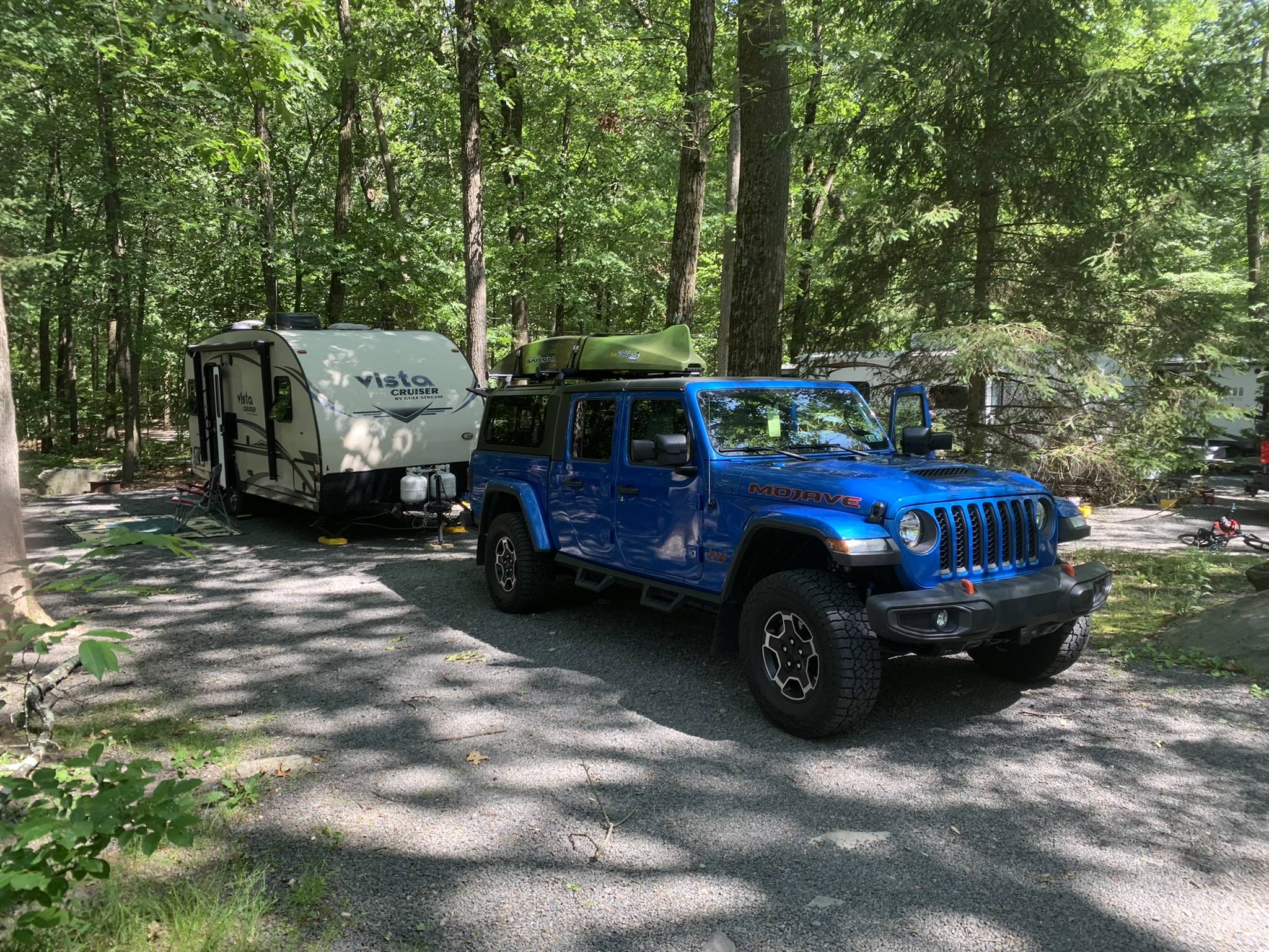 Jeep Gladiator Towing At The Limits A0BAED49-BA05-45FF-9C47-AD232218A4F2