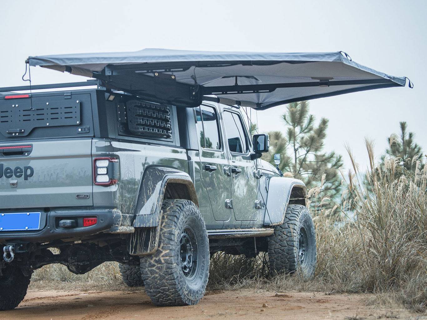 Jeep Gladiator Any Idea What Topper This Is? 180-awning-lifestyle-01
