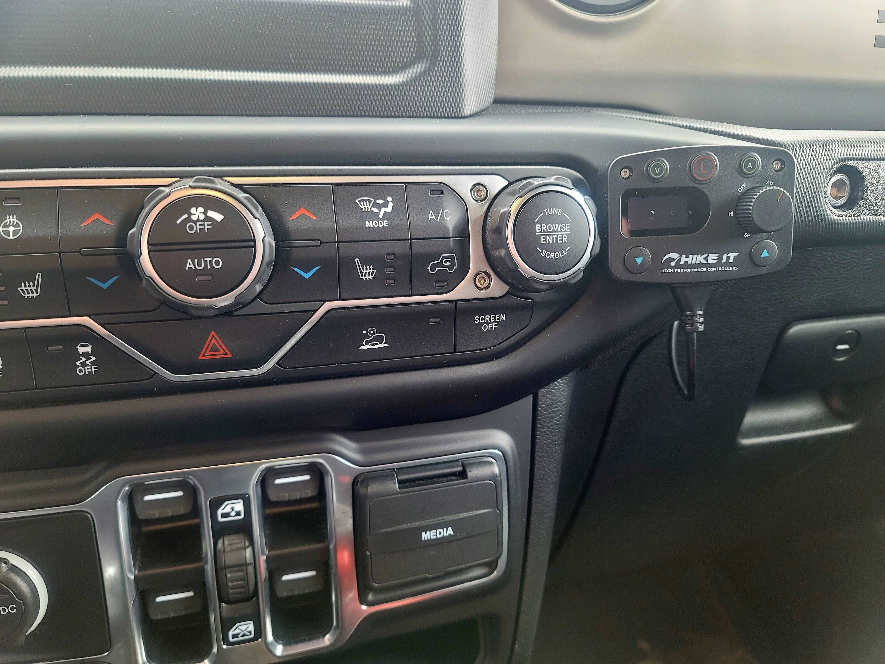 Jeep Gladiator HikeIt throttle controller 20230311_141302