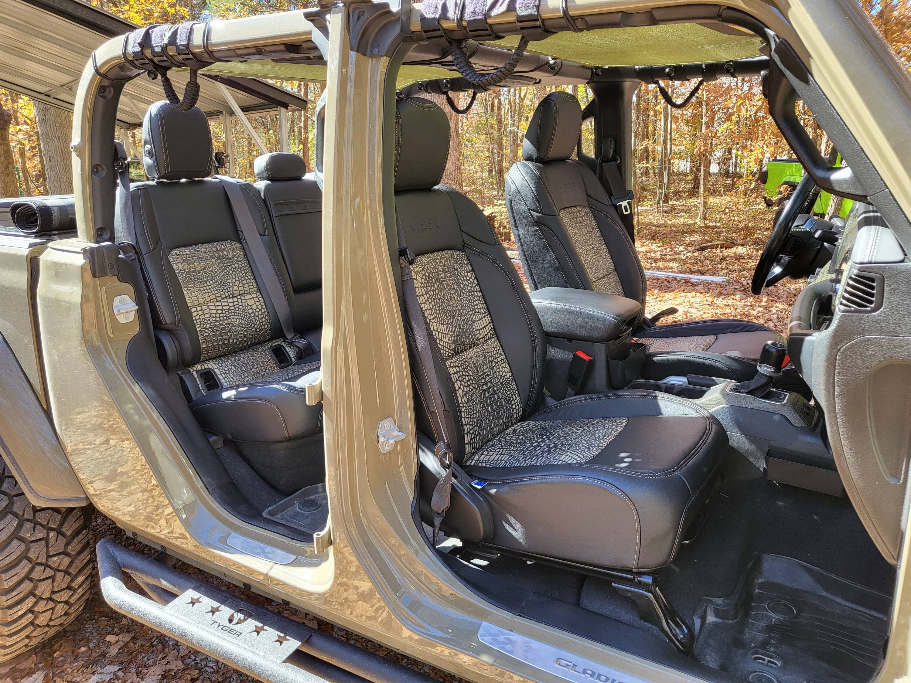 Jeep Gladiator Getting Katzkin Leather. Could Use Some Input / Feedback 20221029_120639