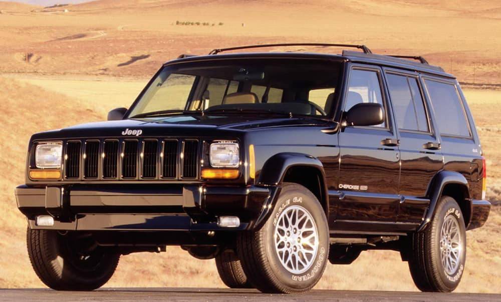 Jeep Gladiator Is it just me? xj-1