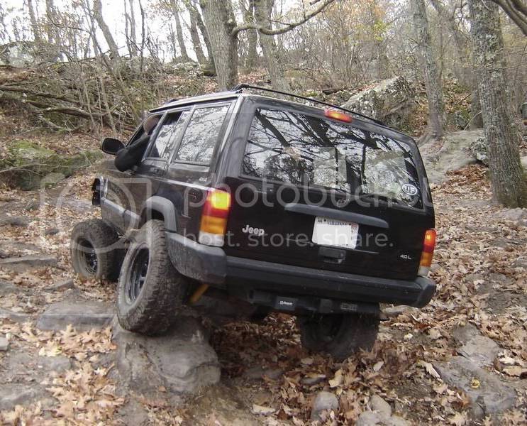 Jeep Gladiator Is it just me? A4F1AE87-DB98-4A49-B3DA-061809AAE533