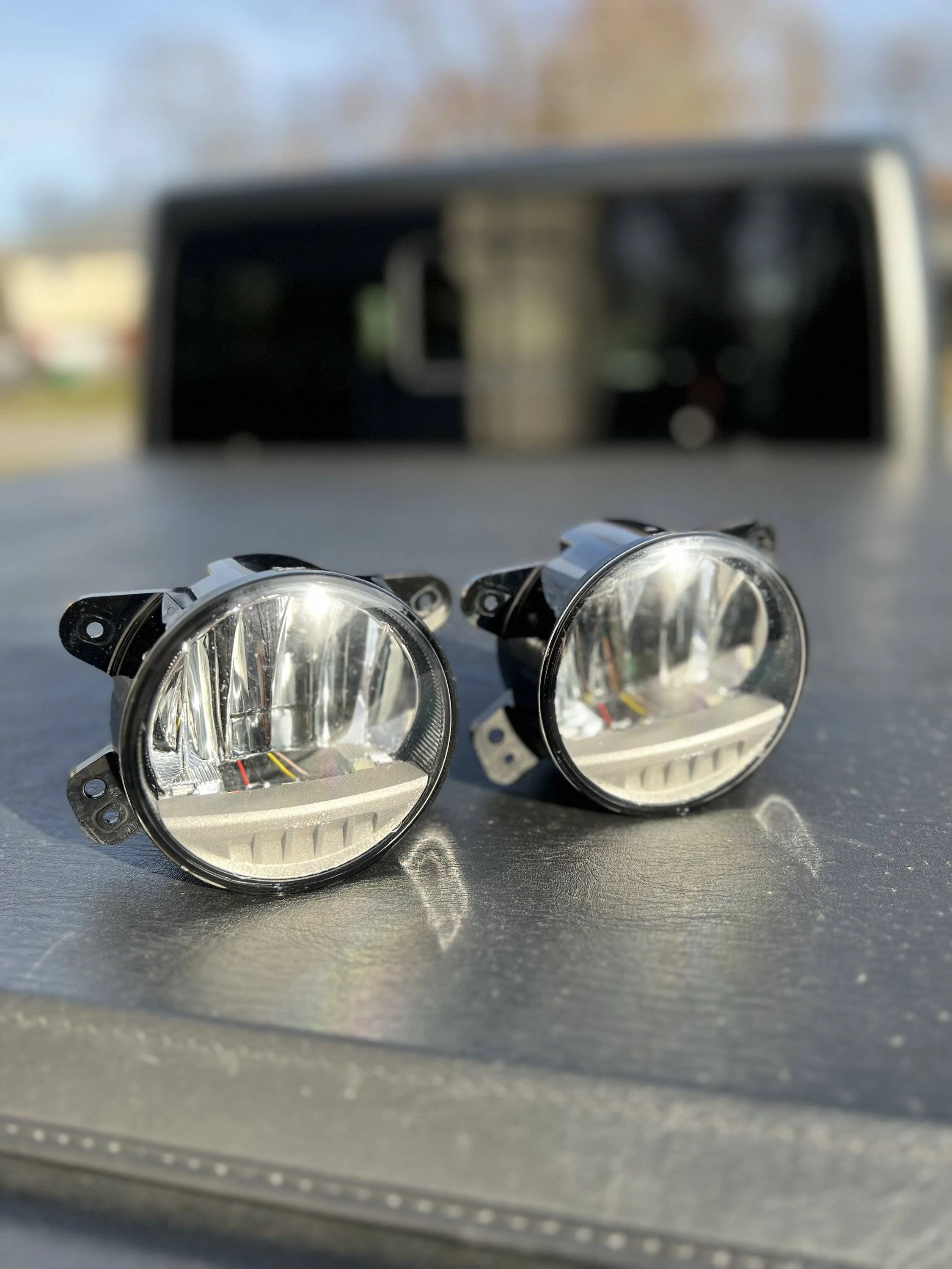 Jeep Gladiator Mopar LED Fog Lights F36F3567-414B-4DC9-8290-D800E0BF78DD
