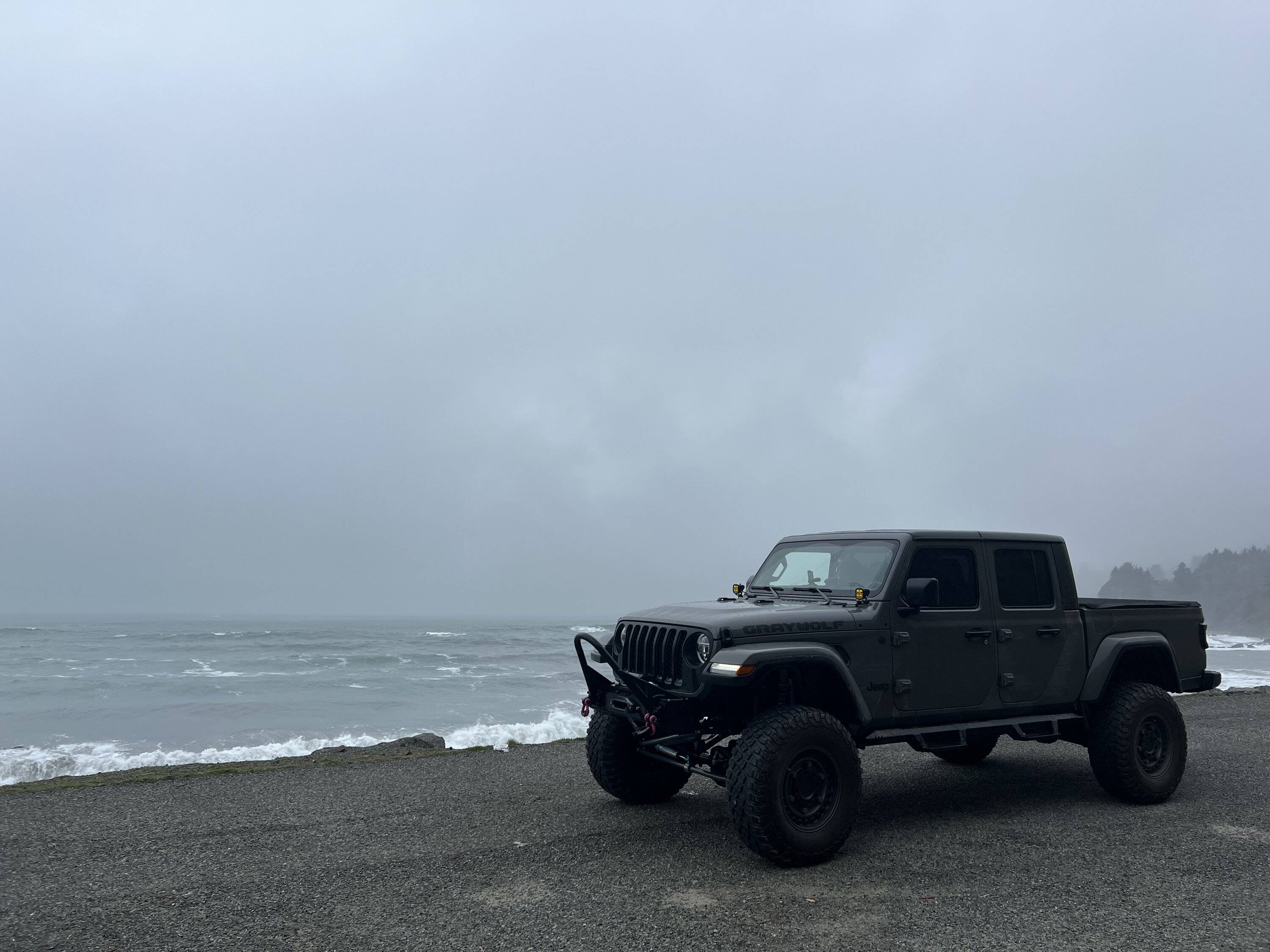 Jeep Gladiator Gladiator Glamour Shots 06D4D64B-4DF3-4439-875D-C299DF10DD86