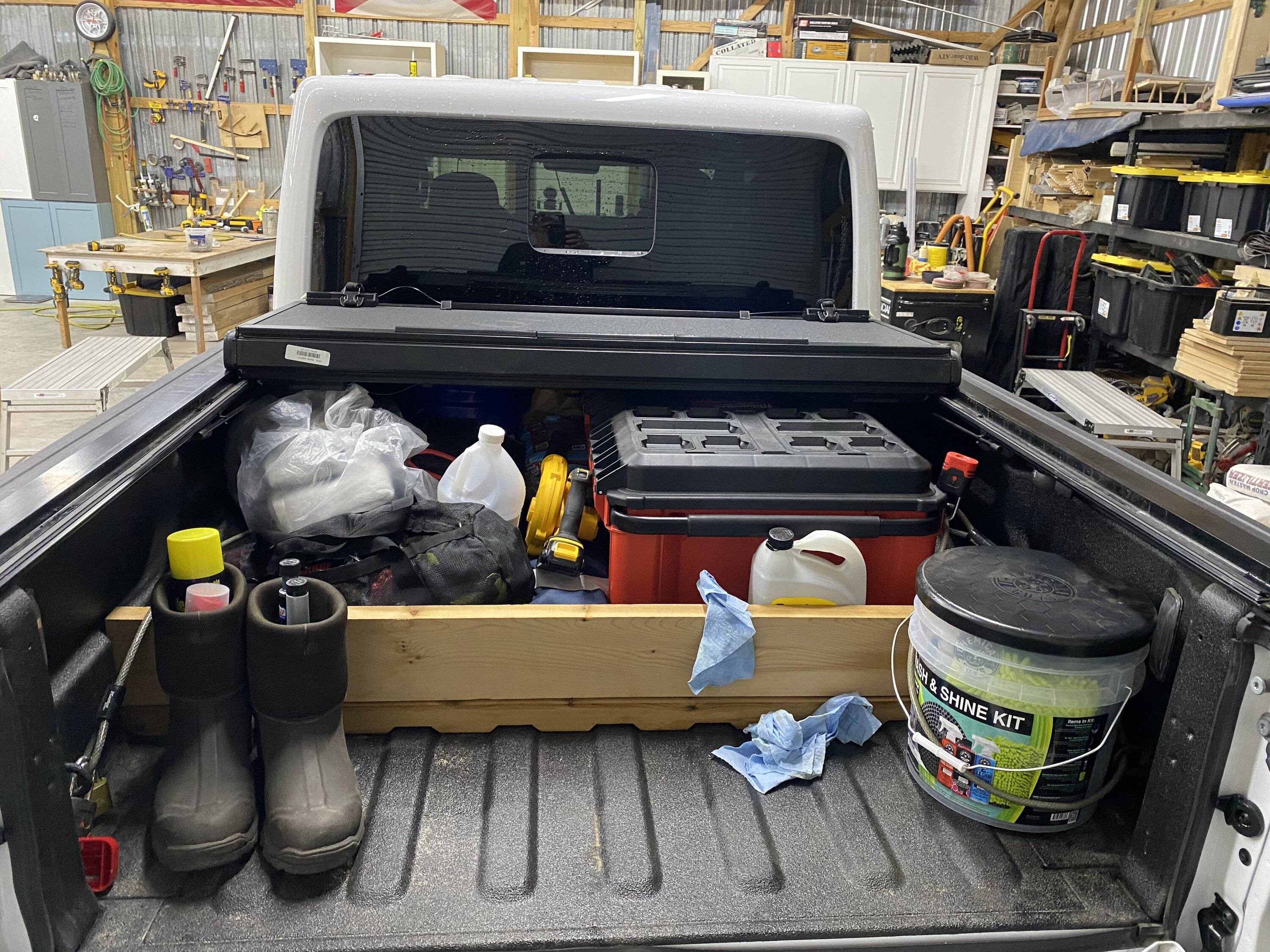 Jeep Gladiator Do low profile tonneau covers work with trail rails? F66F6451-5C35-4BCF-9C61-2C253B821CB2