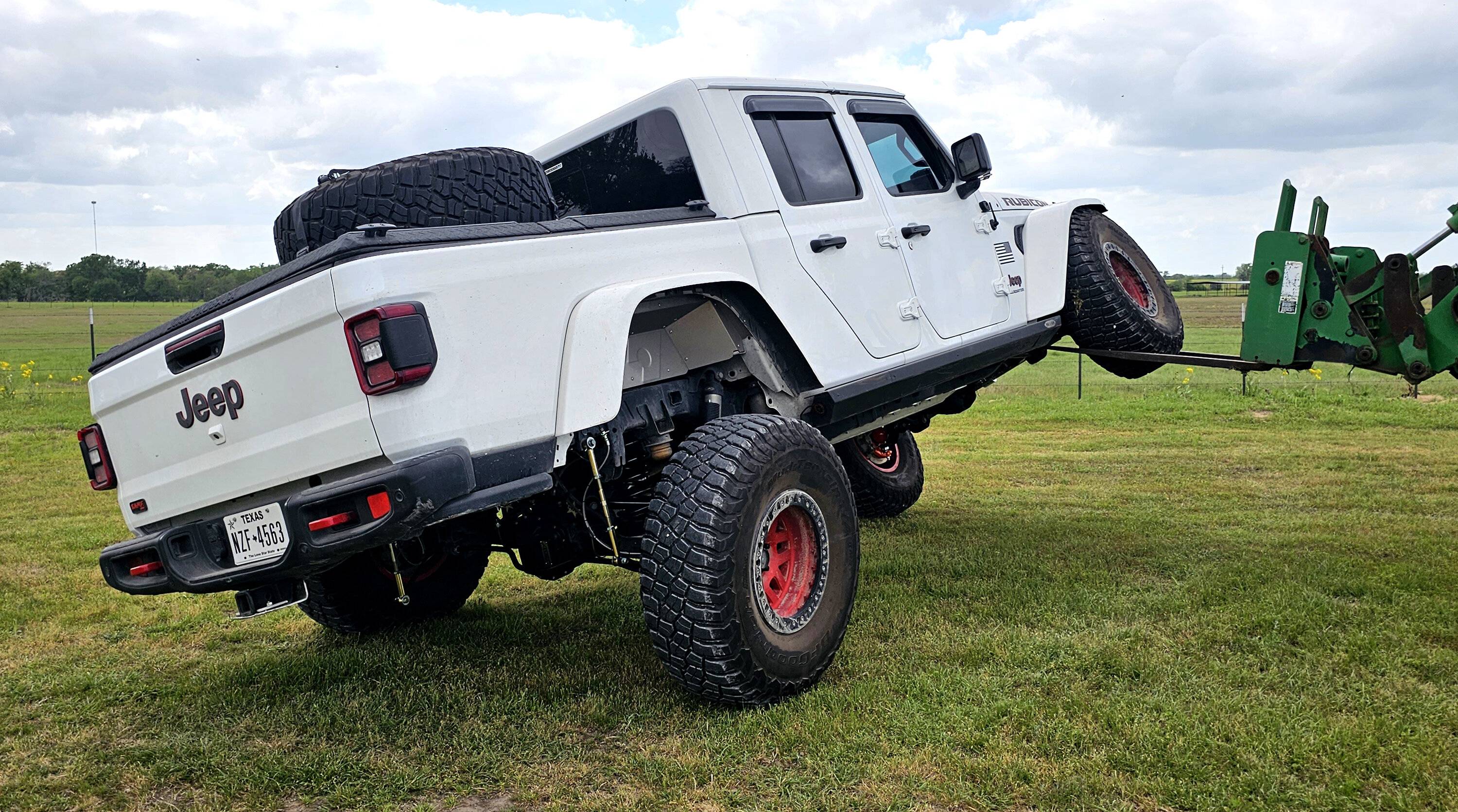 Jeep Gladiator Levi's JTR 'Do-Everything' Build 20230322_155339