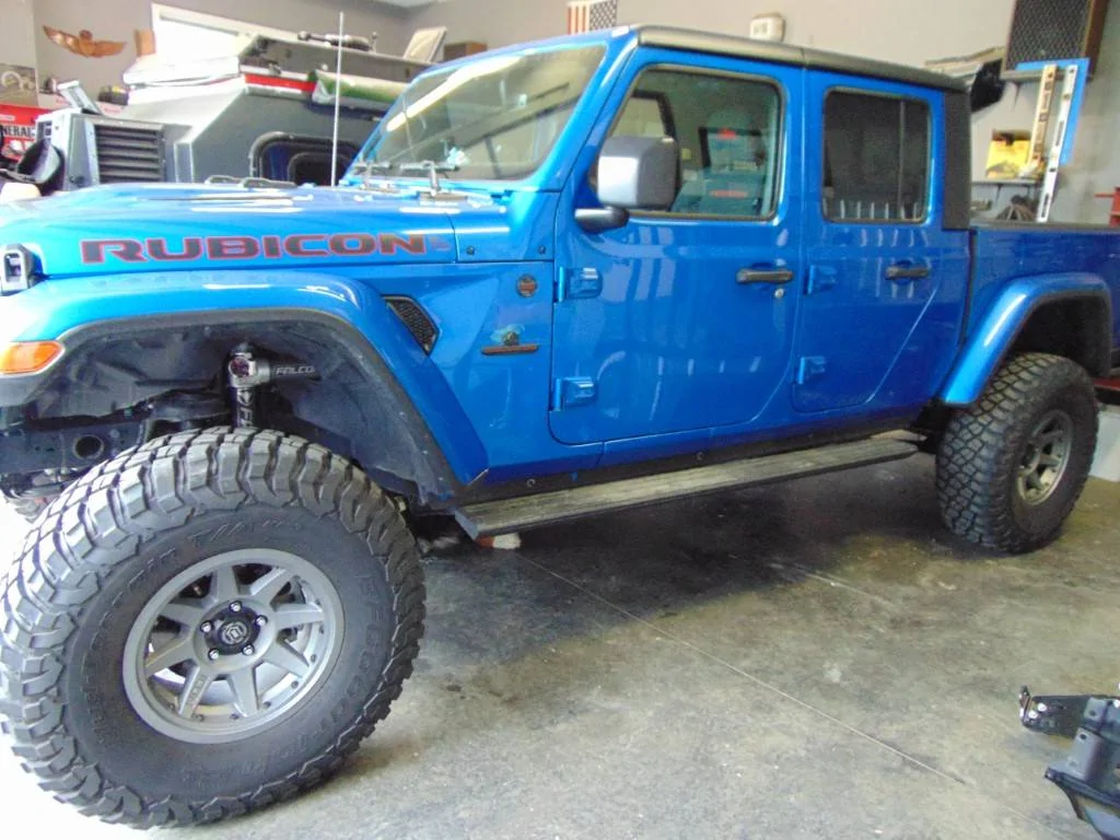Jeep Gladiator 2022 AEV Gladiator Rubicon build DSC01575 (Medium)