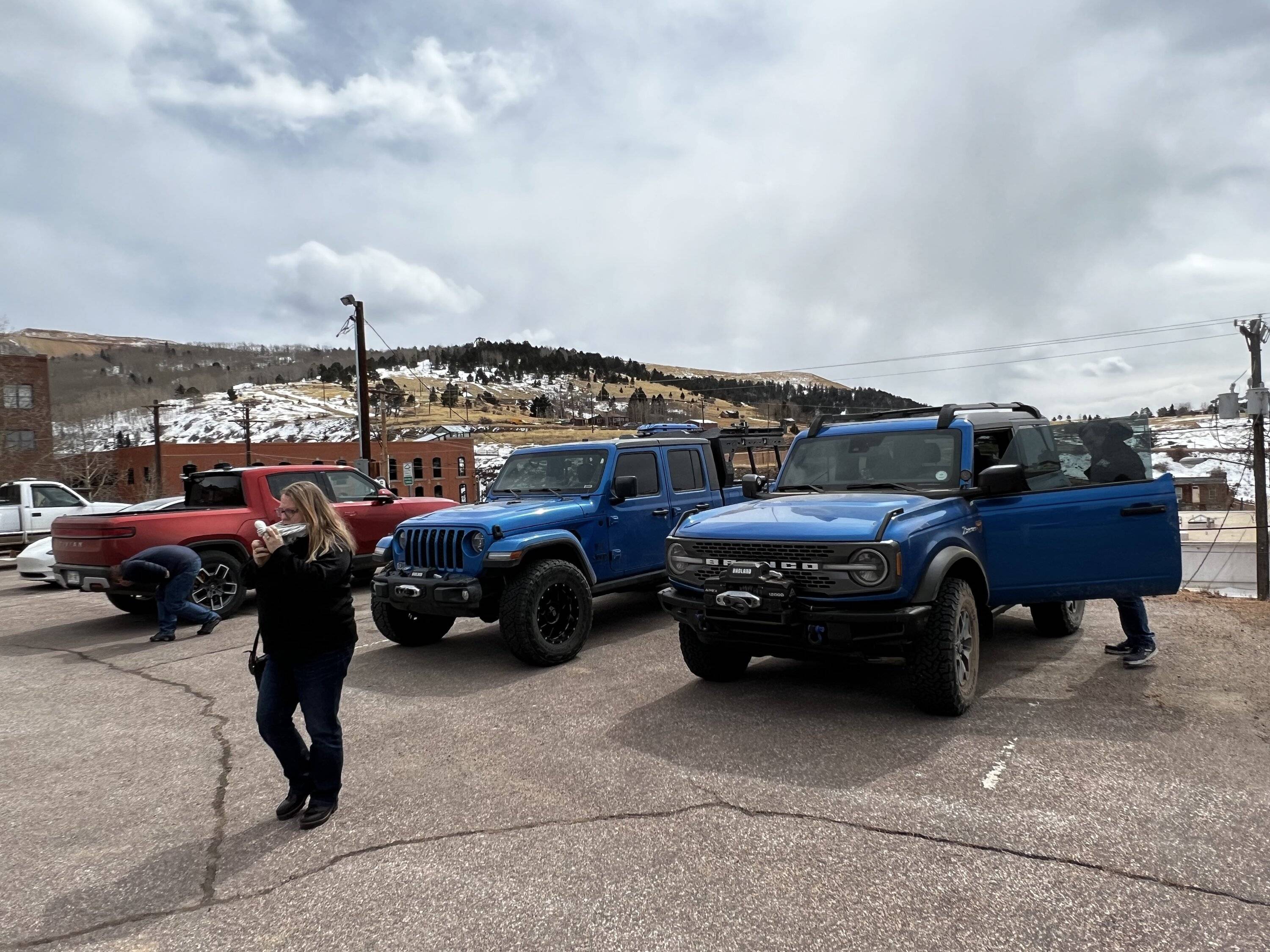 Jeep Gladiator Yankee Hill Colorado with a Gladiator, a Rivian and a Bronco… Damage IMG_2440