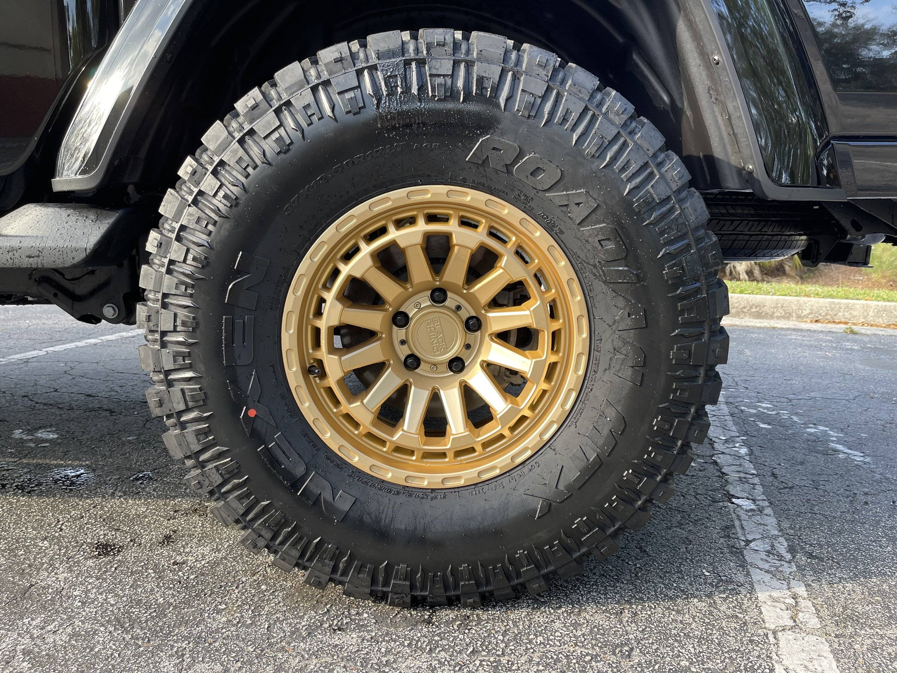 Jeep Gladiator SHOW ME YOUR WHEELS! BDA77C31-D4DF-449F-8288-C49BD25F309C