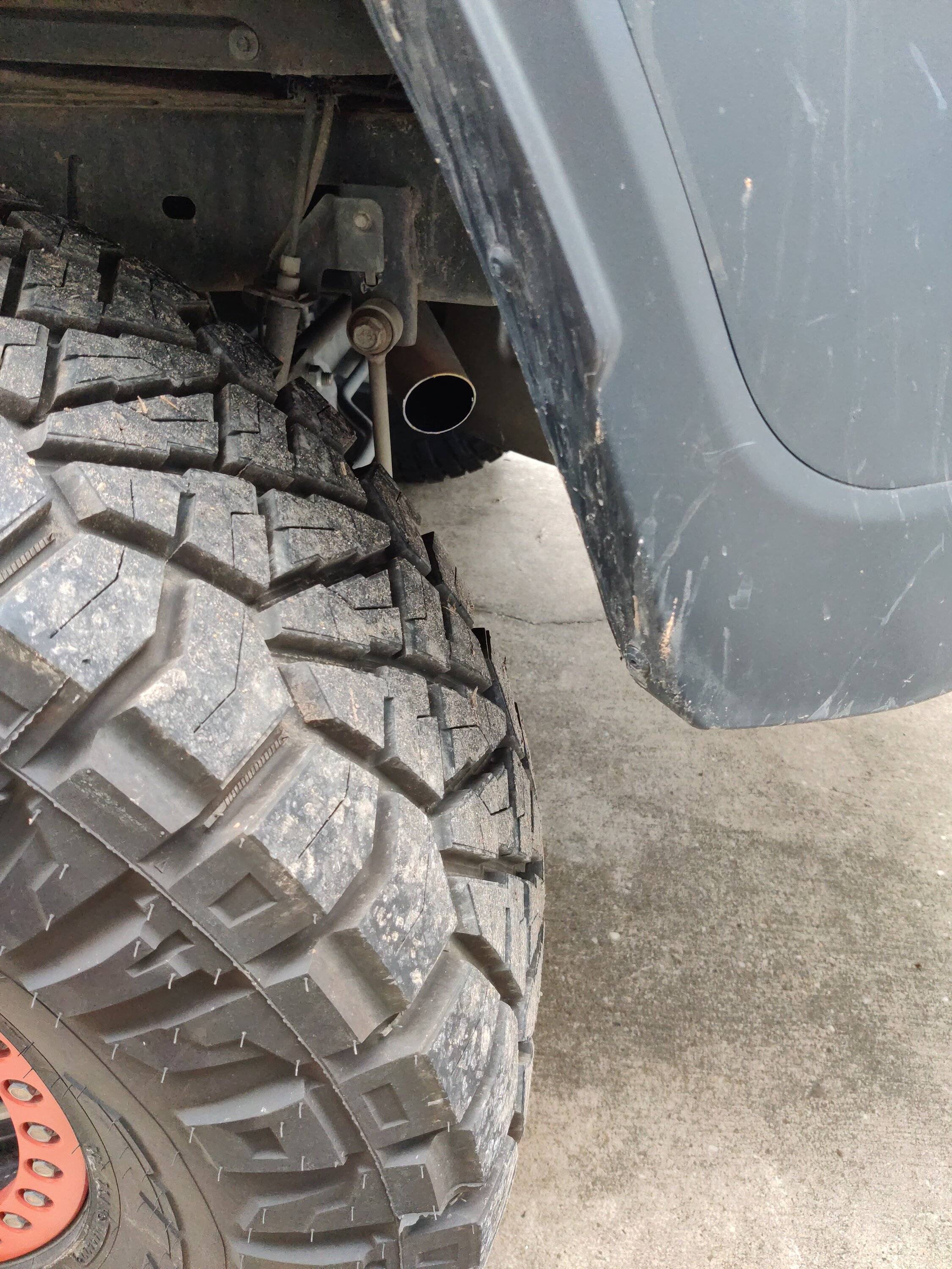 Jeep Gladiator Exhaust cut. Done. 2023-03-28-08-00-11-498
