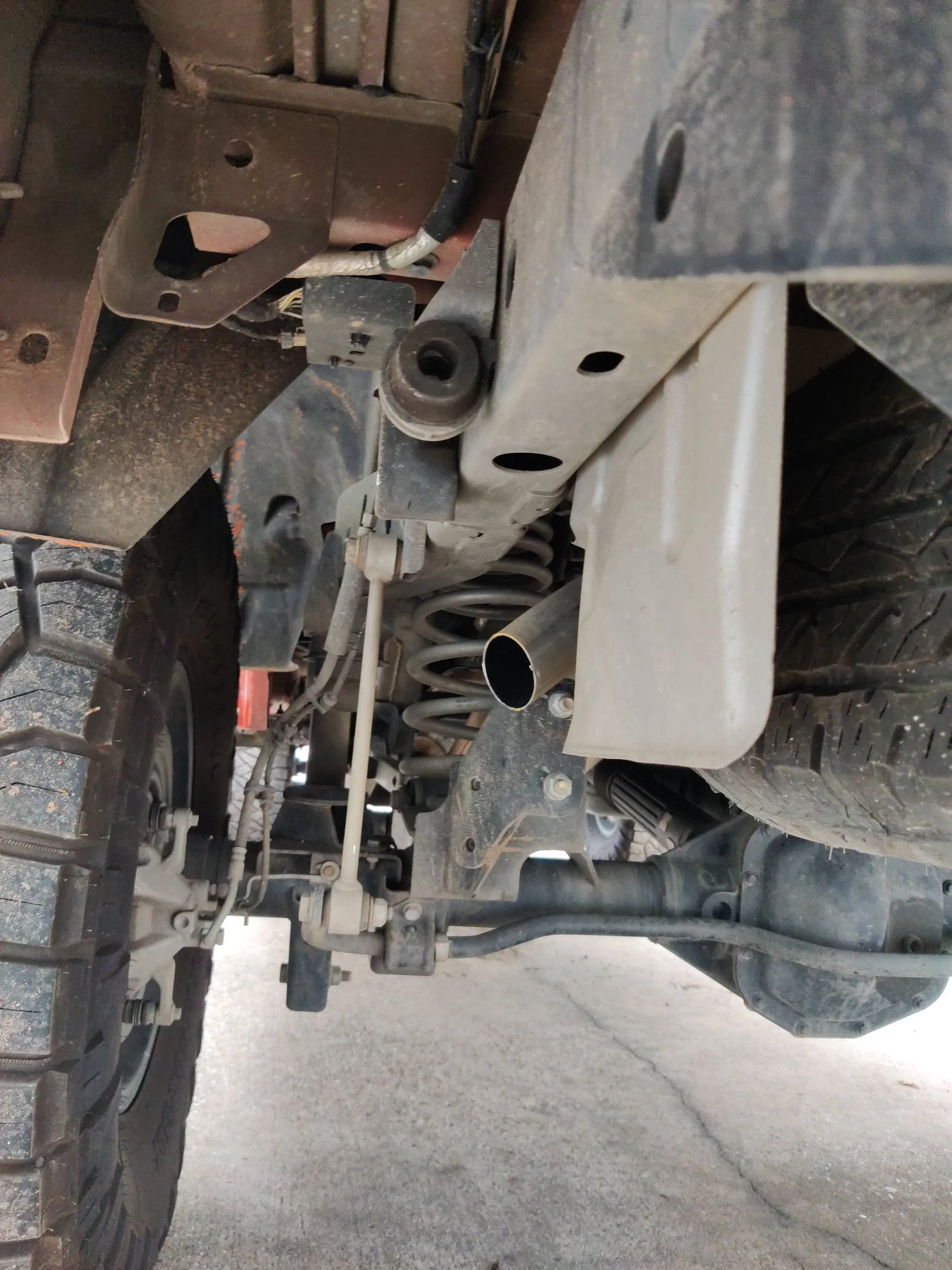 Jeep Gladiator Exhaust cut. Done. 2023-03-28-08-00-35-764