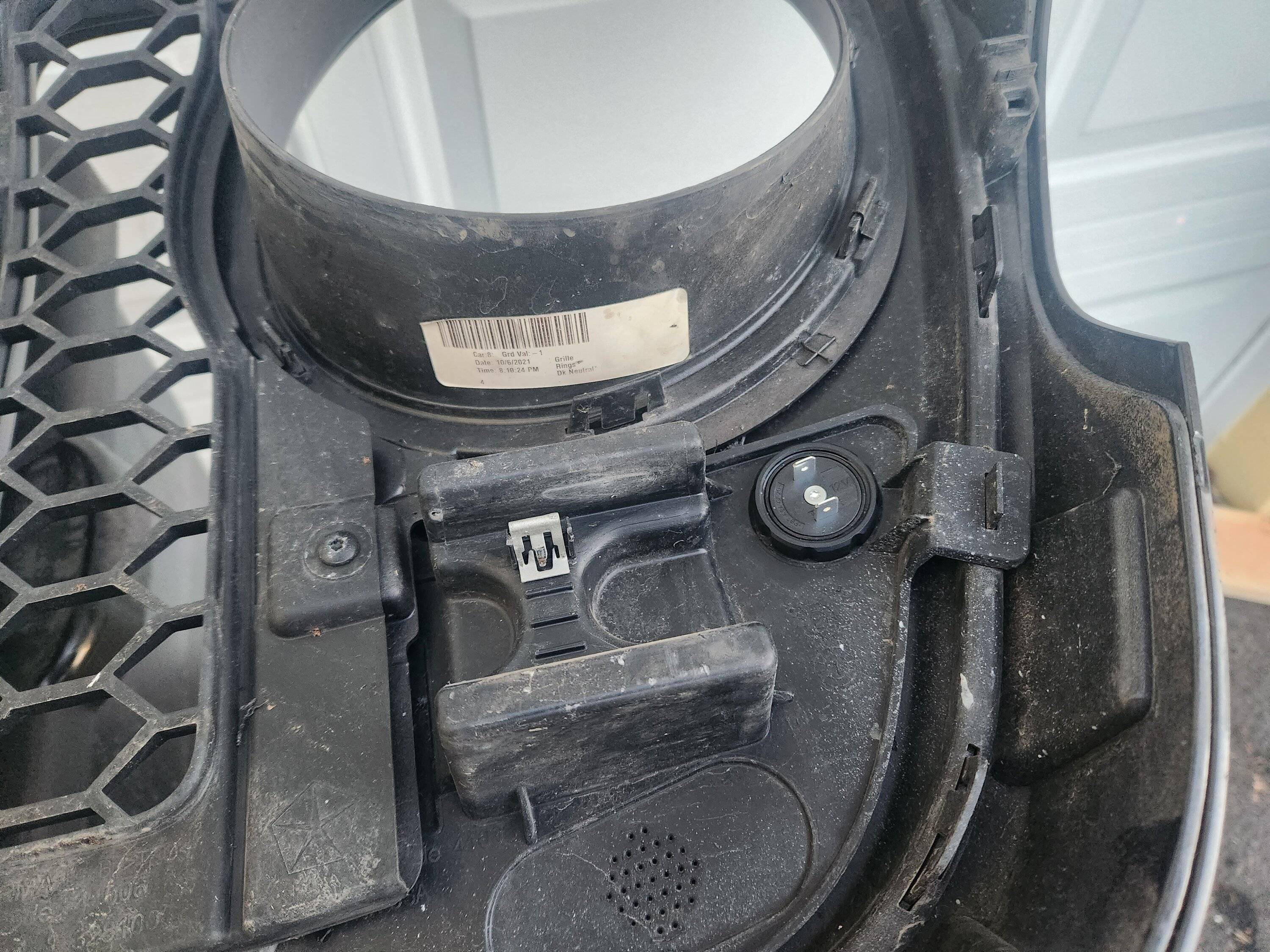 Jeep Gladiator Battery tender install with "magsafe" 20230326_192025