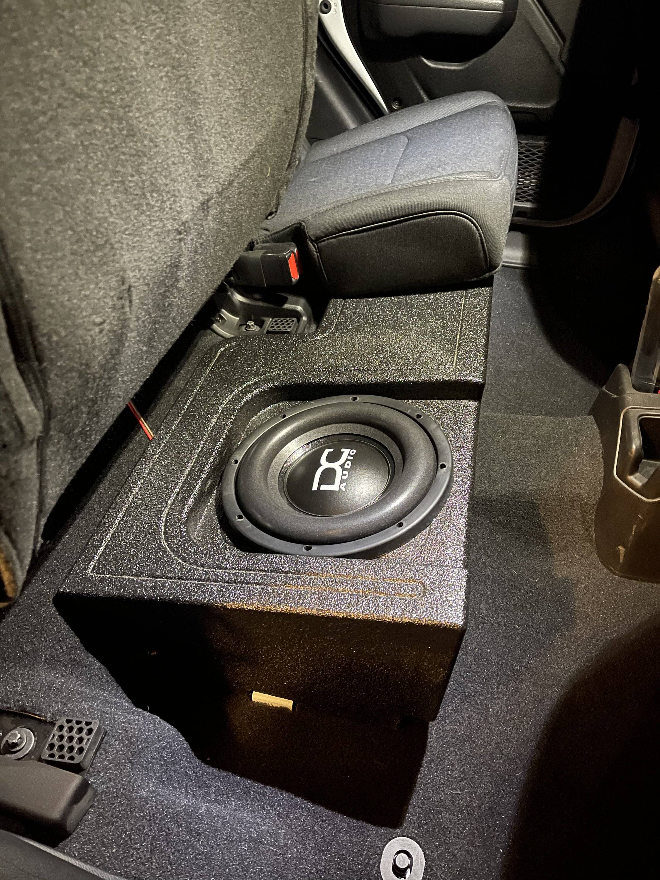 Jeep Gladiator Premium subwoofer upgrade. B769F00B-2E14-4699-91A3-1448FD5EAF6B