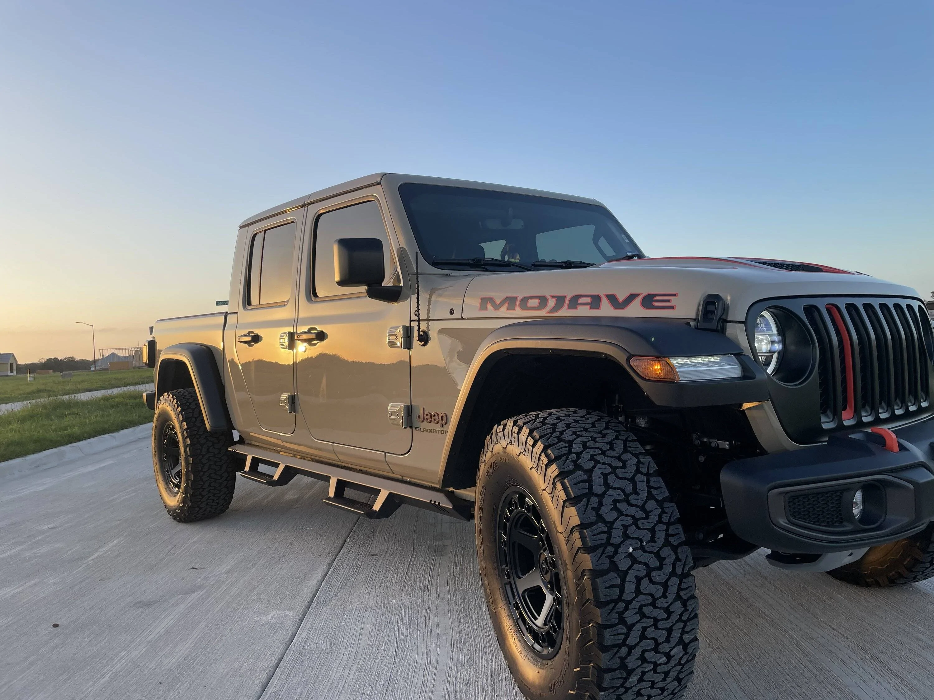 Jeep Gladiator GOBI Gladiator JT Club E6FC86CD-B851-451D-BA9B-48BE782E1B8A