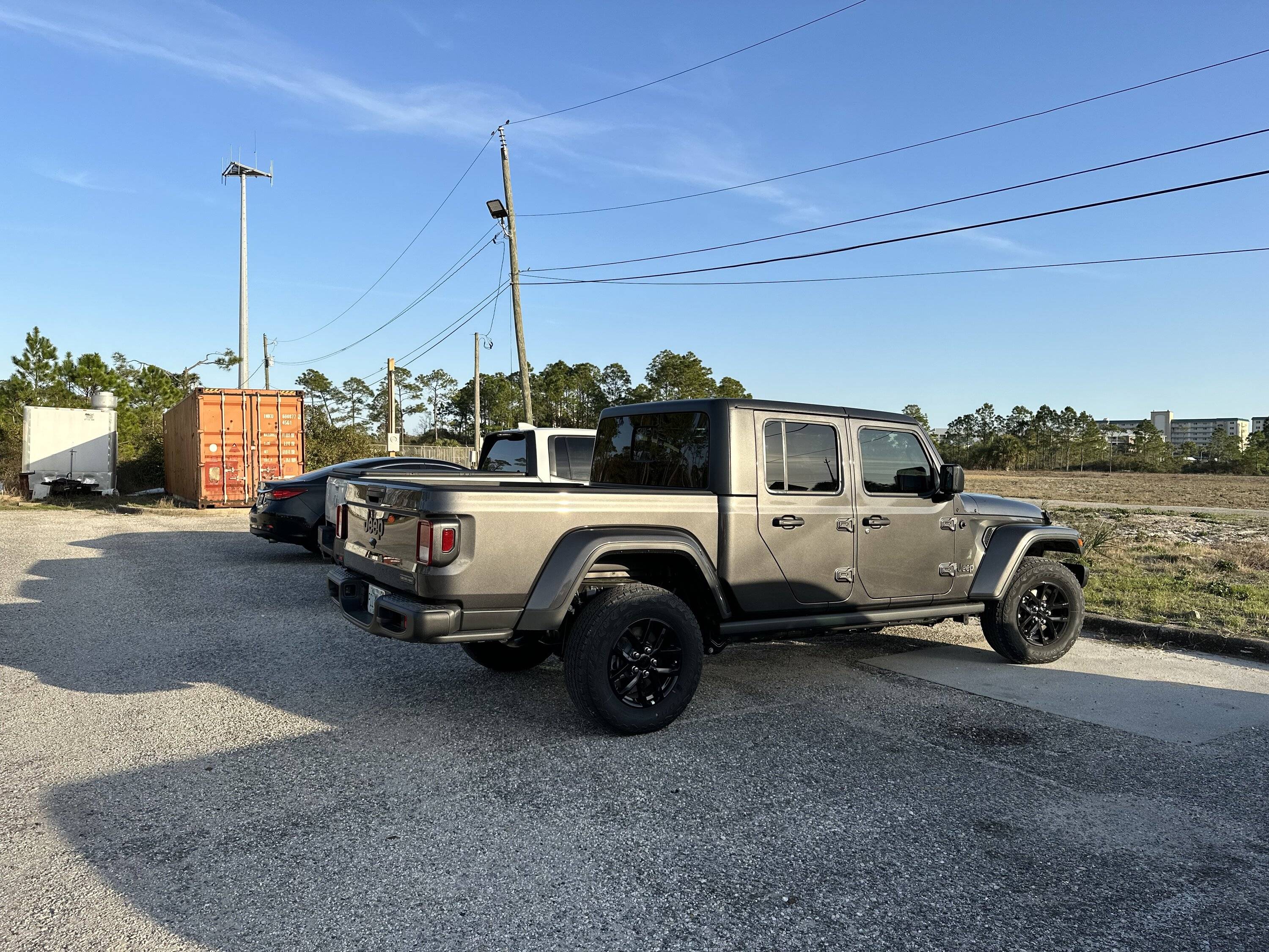 Jeep Gladiator 5 New OEM Takeoffs 2023 17”  Wheels + 33”  A/T Dueler Tires  $650 B248973B-F1E2-4E40-9450-CADC9BF70DBE