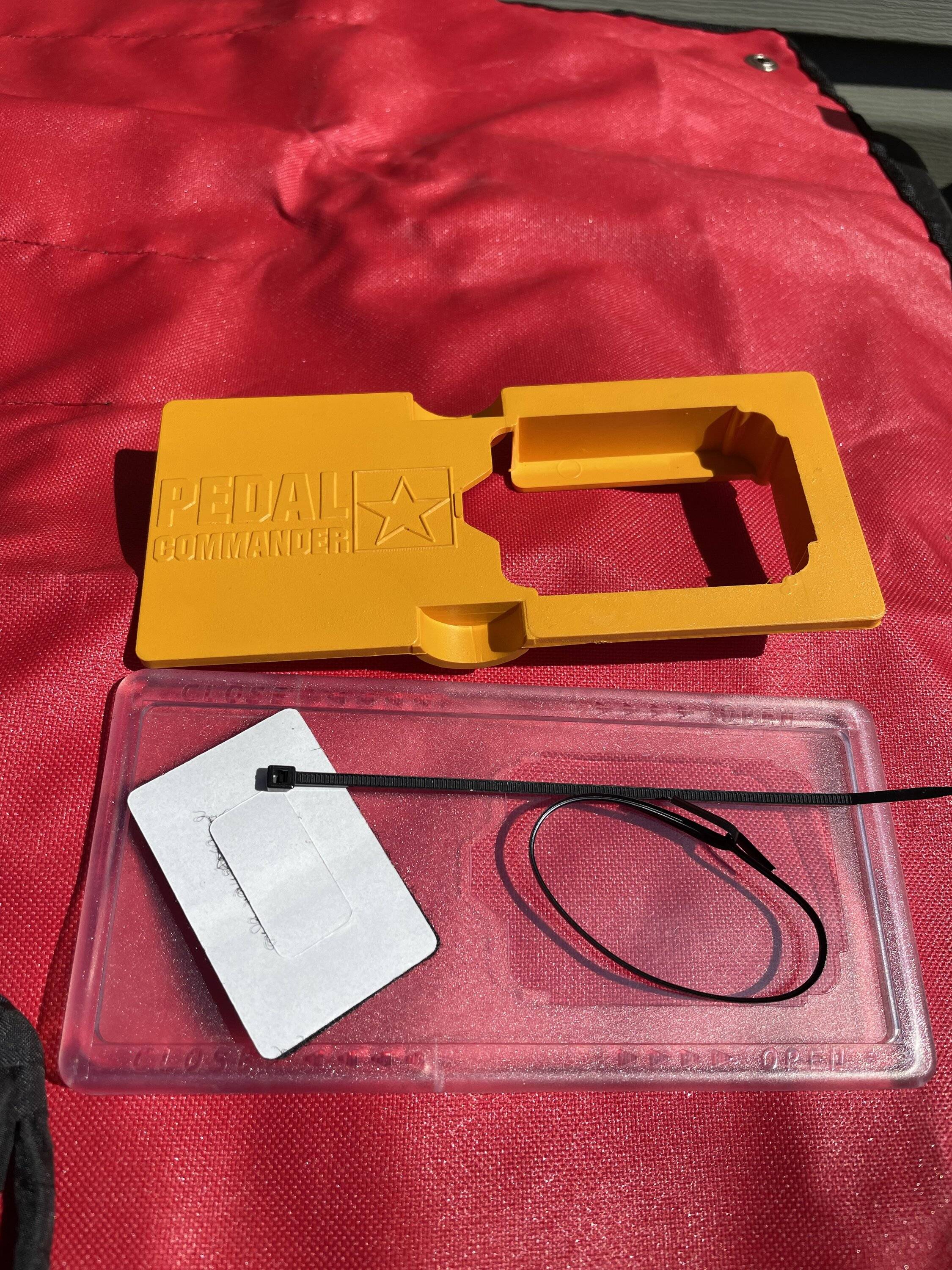 Jeep Gladiator Pedal Commander BC016A3E-A289-4E66-AE20-E25D050641EF