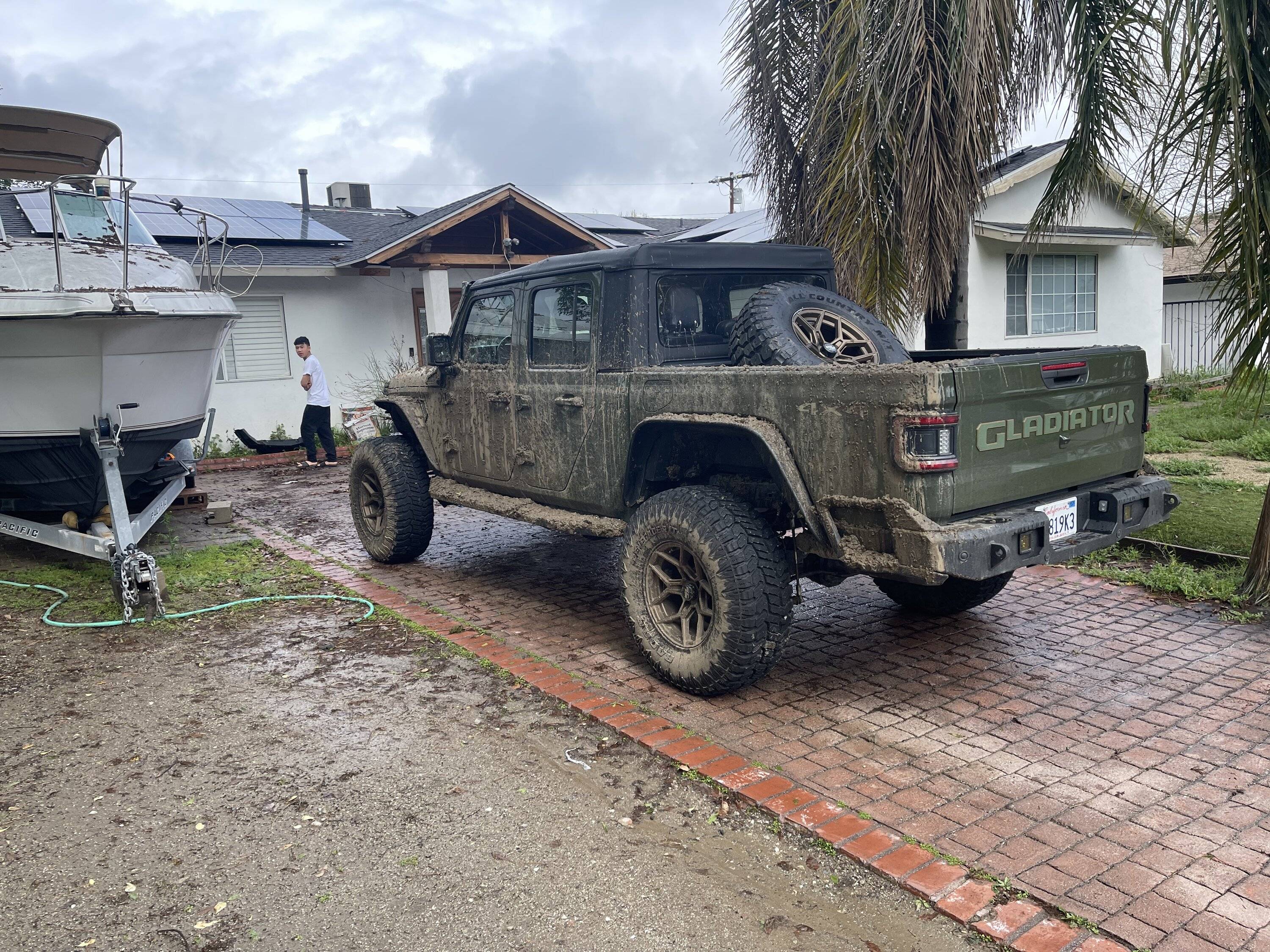 Jeep Gladiator Can’t get Gladiator into service 7DCB9670-4D9F-4A47-845B-3A3B3E188497