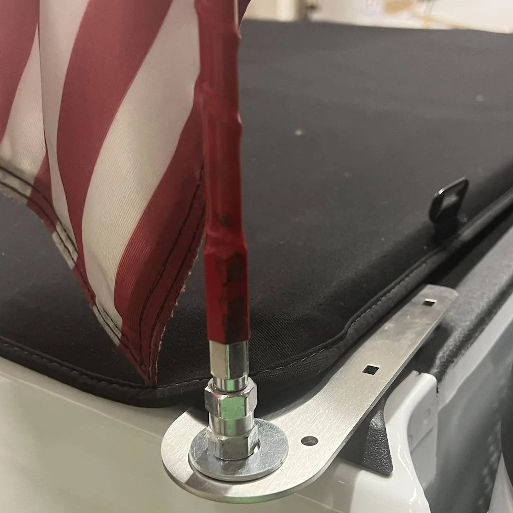 Jeep Gladiator Dunes Safety Flag/Whip mount points? IMG_2903
