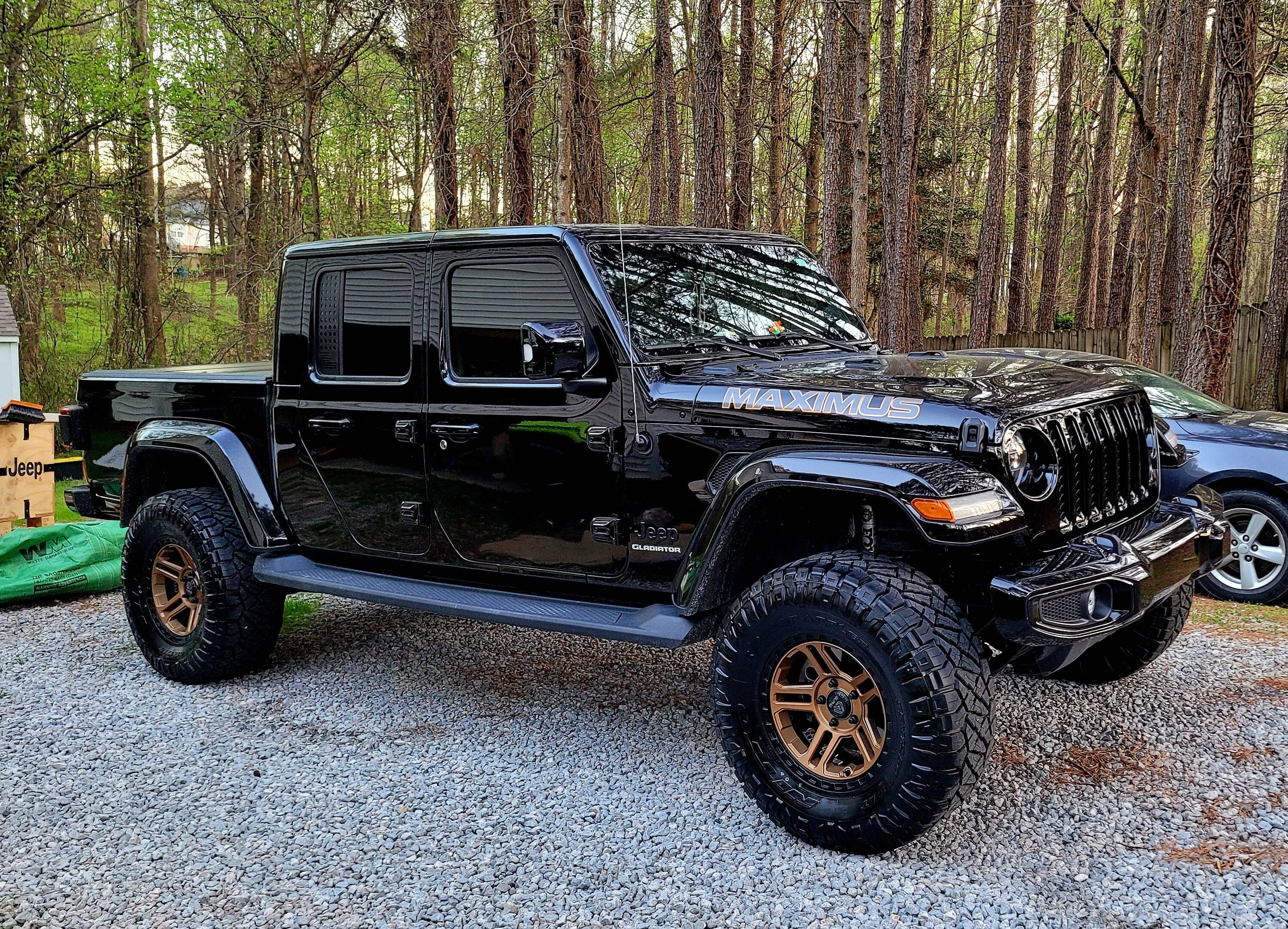 Jeep Gladiator Lets see all those Gladiators with lifts and bigger tires! 20230330_191809