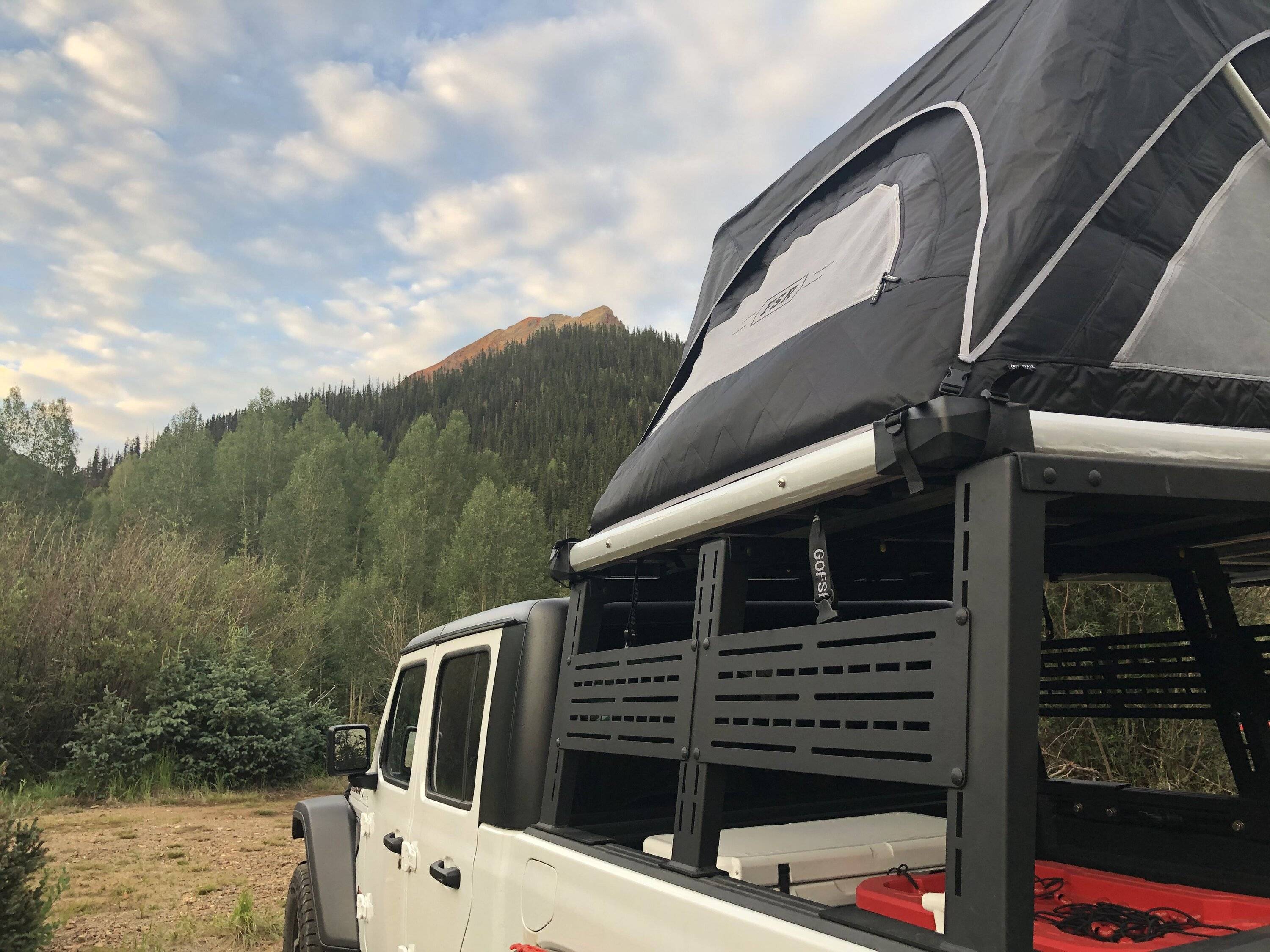 Jeep Gladiator Rebel Off Road Full Size XPLOR Rack 3