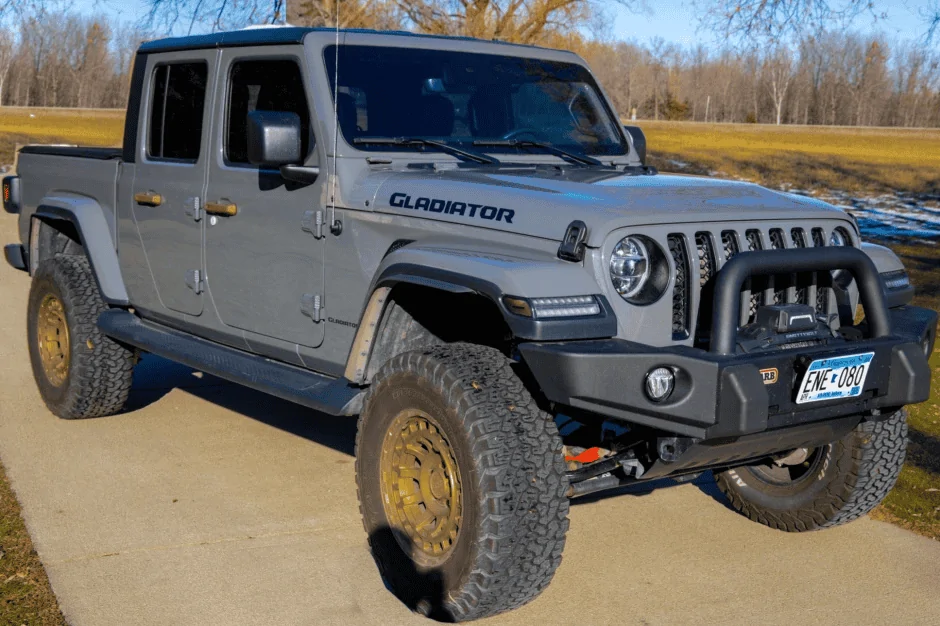 Jeep Gladiator Supercharged Gladiator on Bring a Trailer 1680474052133