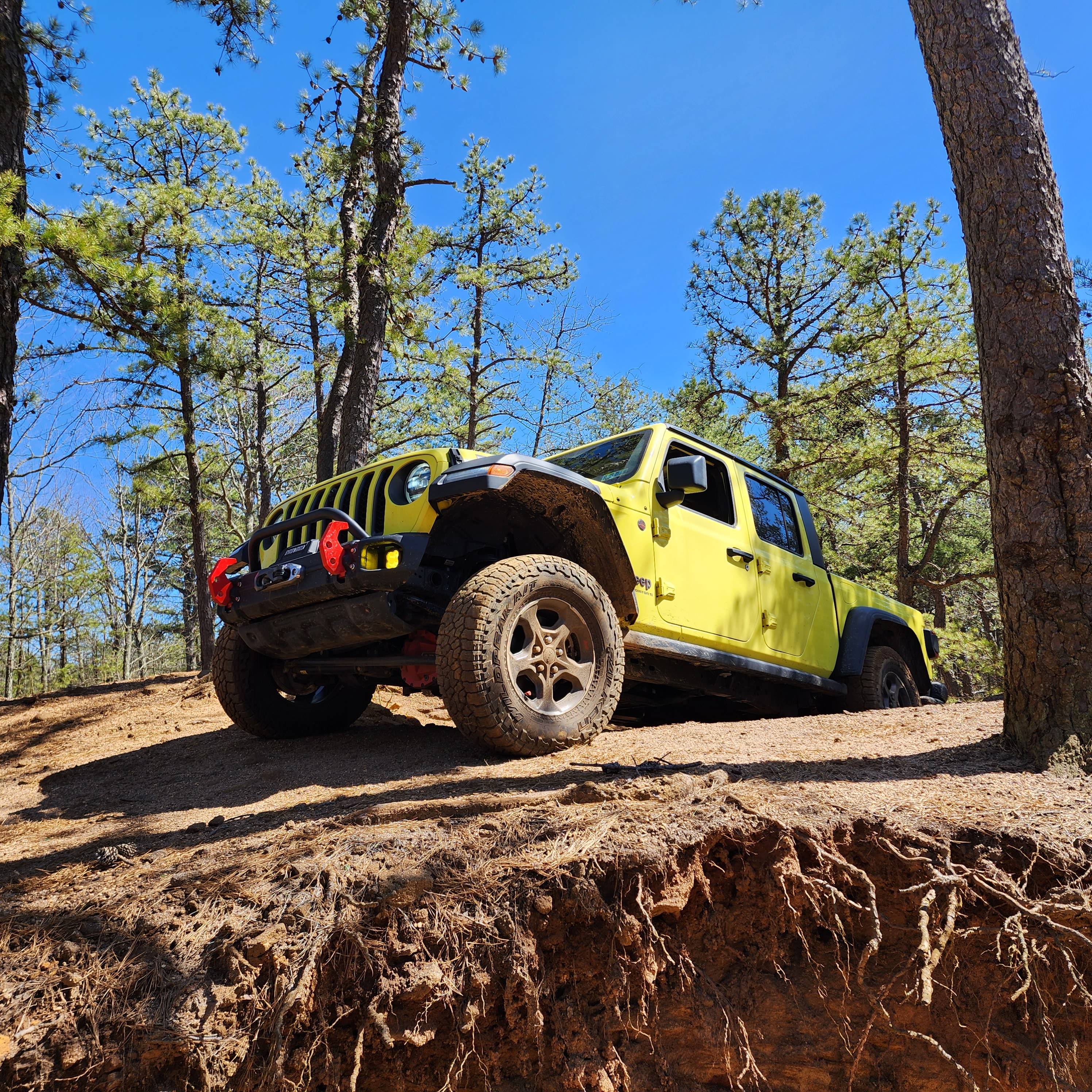 Jeep Gladiator HIGH VELOCITY YELLOW Gladiator JT Club 20230402_143611