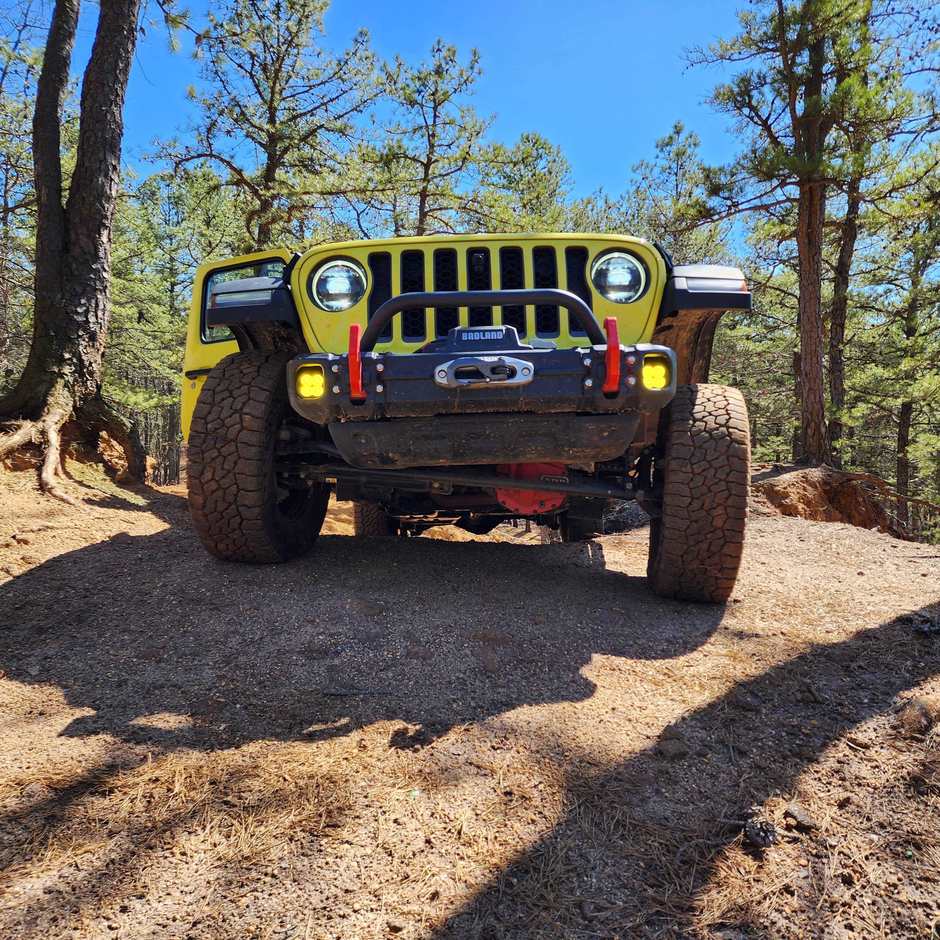 Jeep Gladiator HIGH VELOCITY YELLOW Gladiator JT Club 20230402_143523