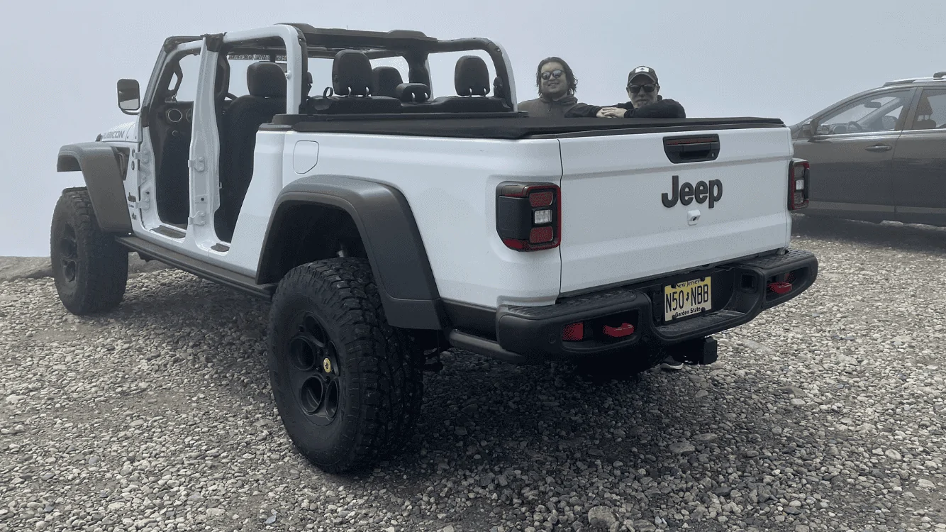 Jeep Gladiator Show Me Your Topless Pics 8B06267F-FF81-44A2-935C-D3FB05FD9C61