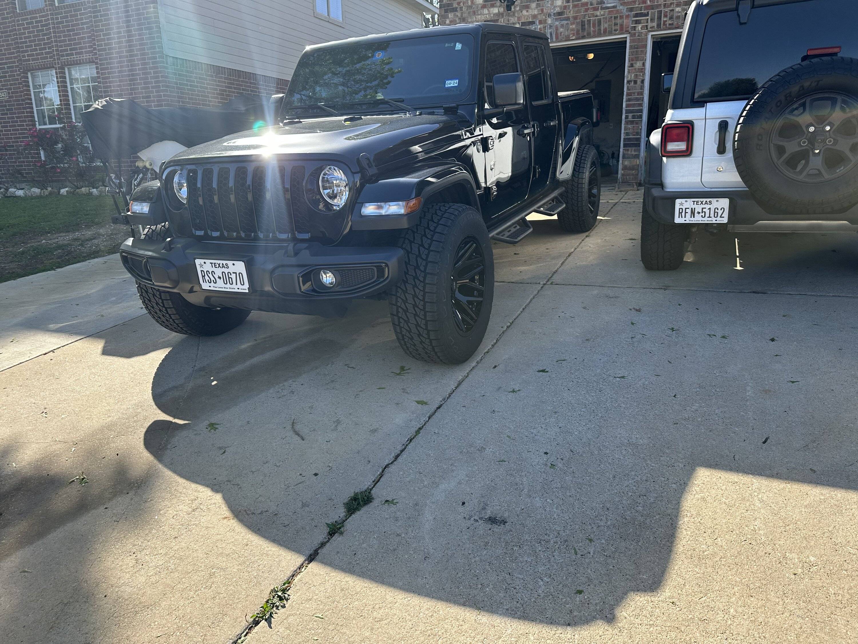 Jeep Gladiator 35s and No Lift Thread 33611B83-DABC-4566-8F74-1E8319F525E8