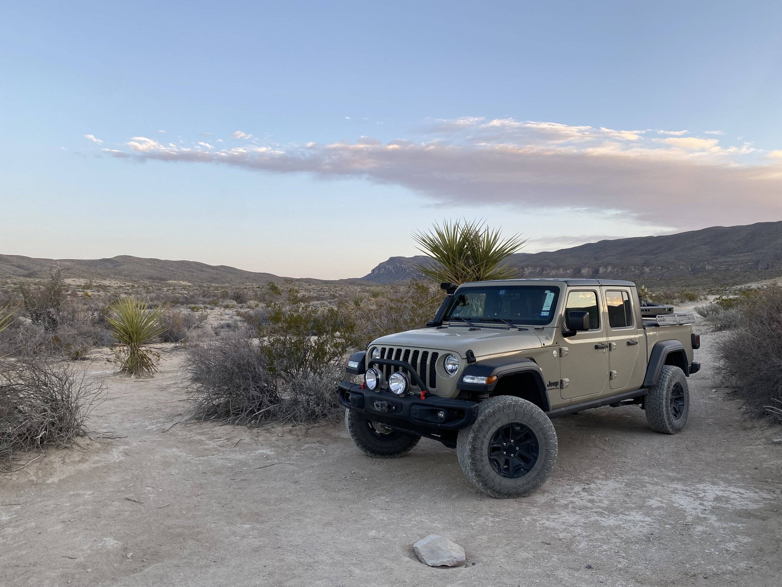 Jeep Gladiator A peek into our minds? Ezra Dyer's article: I'm Afraid to Start Modifying My Jeep Gladiator IMG_1298