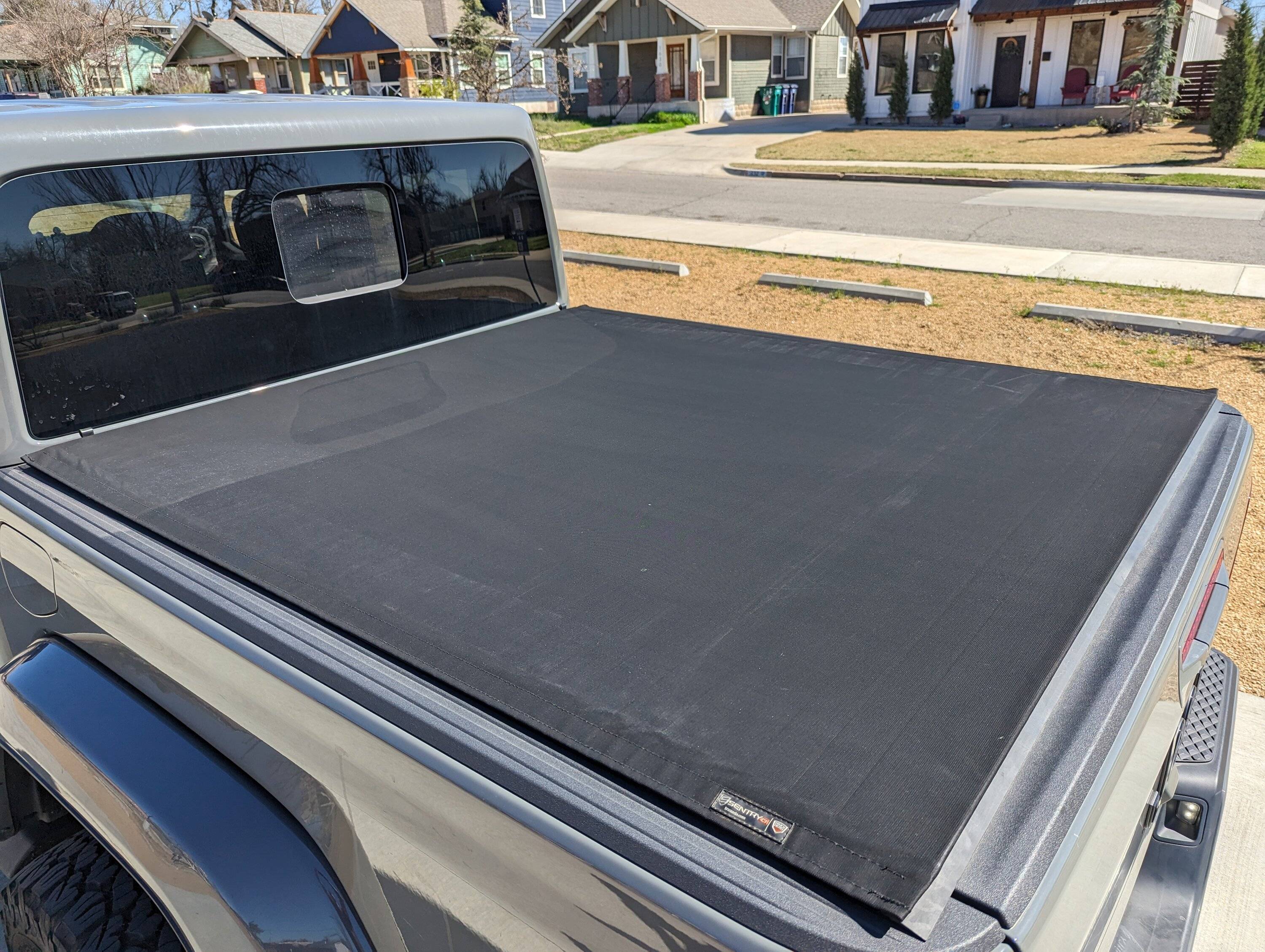 Jeep Gladiator Truxedo Sentry CT Tonneau Cover for Sale - Oklahoma City PXL_20230403_204438394