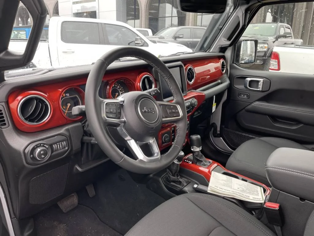 Jeep Gladiator Seeing a ton of Gladiators around here Interior