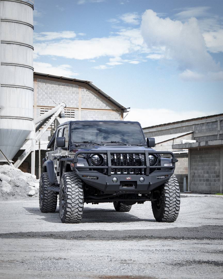 Jeep Gladiator Jeep Unveils 7 Easter Jeep Safari 2023 Concept Vehicles, including Gladiator Rubicon Sideburn Concept and Scrambler 392 [Updated w/ Videos] 0a419d72-2f45-4ebf-ac0d-3c0b30079ed1
